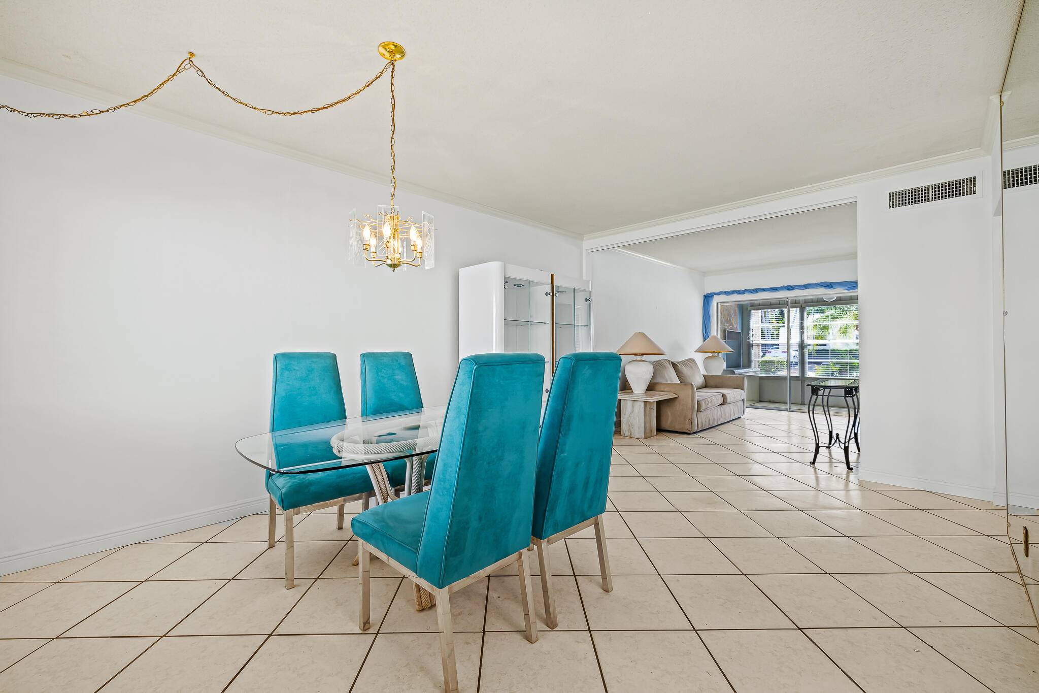 Lighthouse Point, FL 33064,2121 NE 42nd CT 102c
