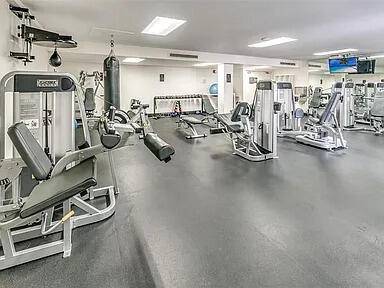 Pompano Beach, FL 33062,111 Briny AVE 2610