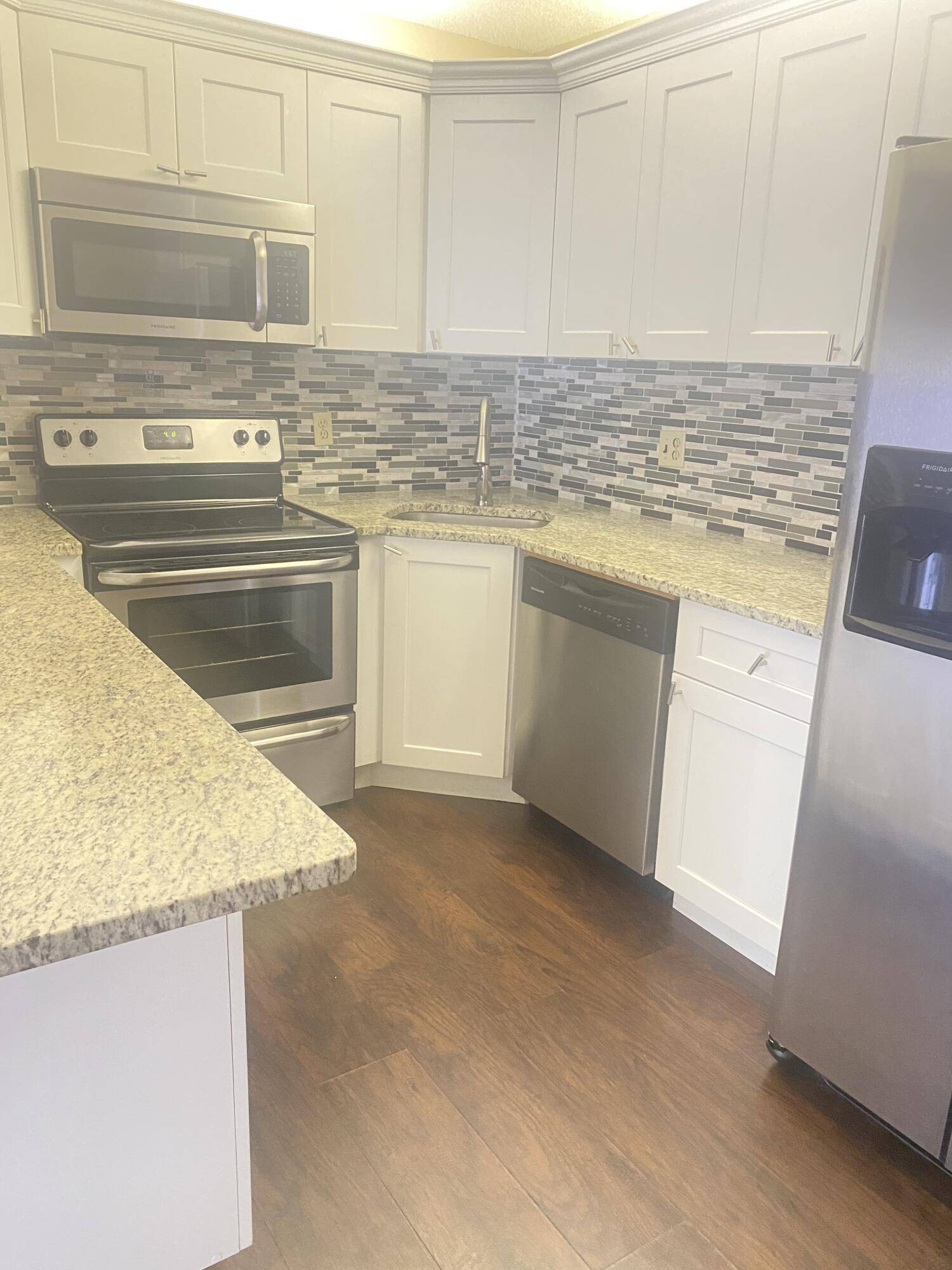 West Palm Beach, FL 33409,1010 Green Pine BLVD D1