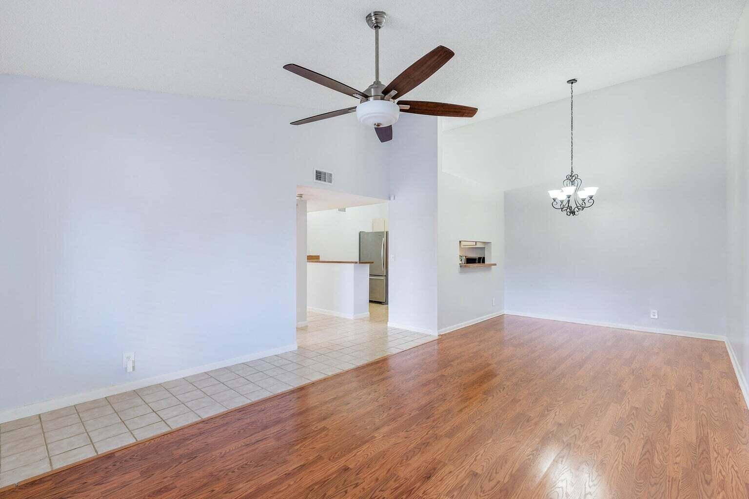 Jupiter, FL 33458,6299 Chasewood DR E