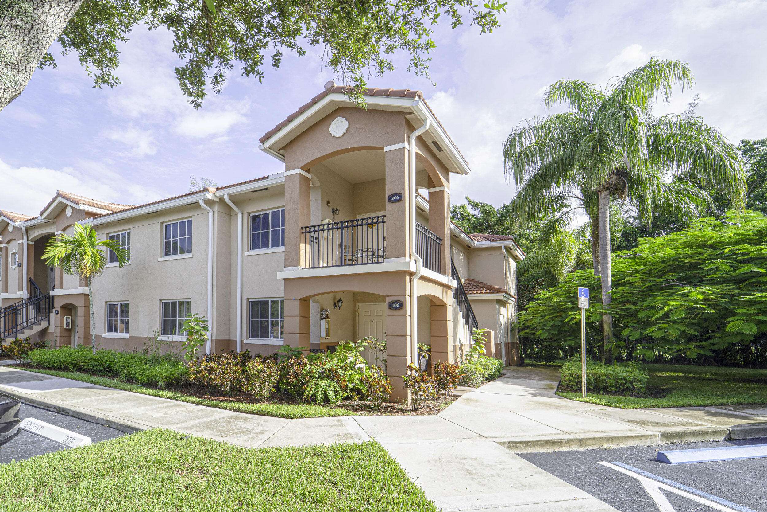 West Palm Beach, FL 33411,3496 Briar Bay BLVD 106