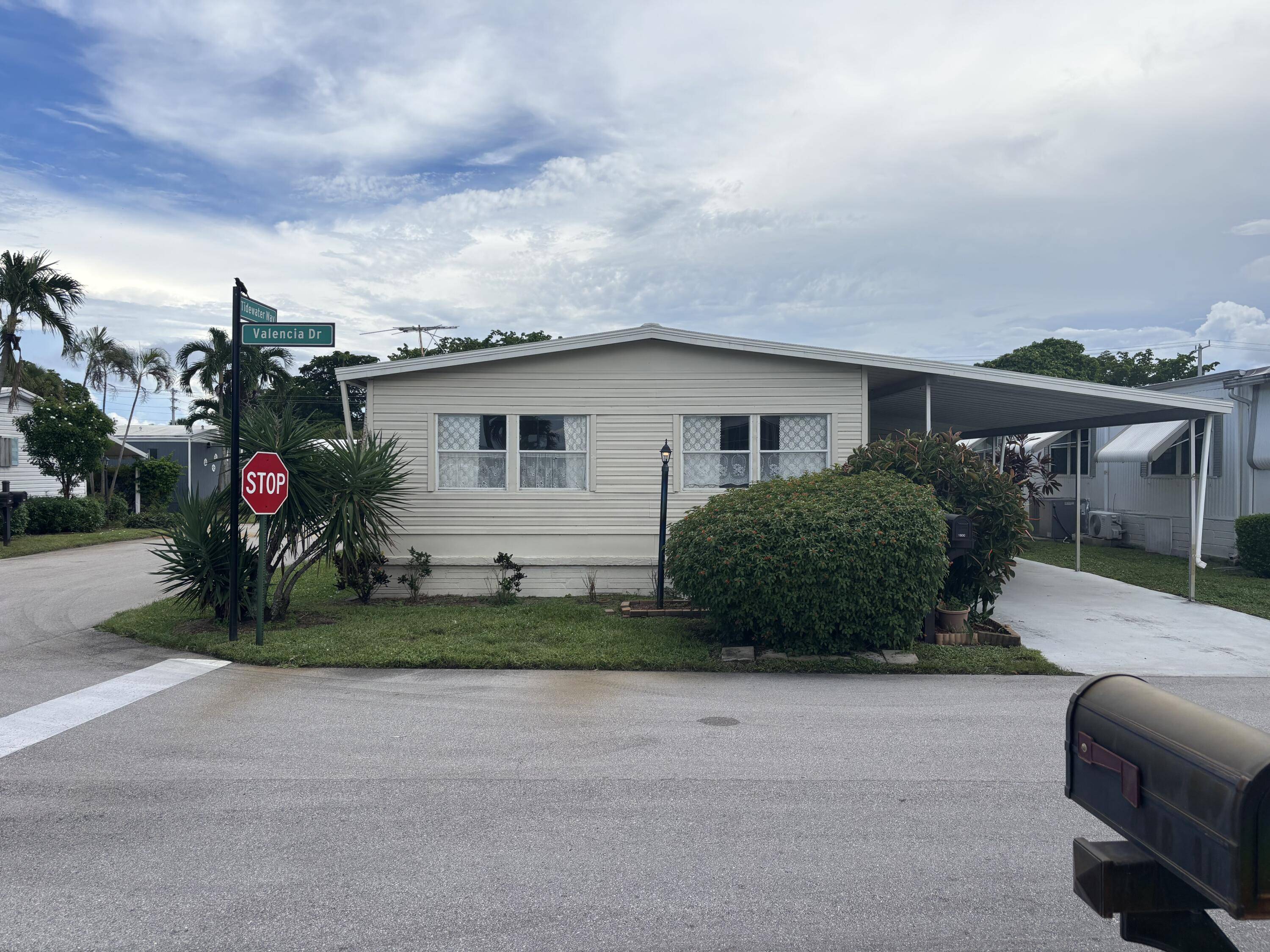 Deerfield Beach, FL 33442,1800 Valencia DR