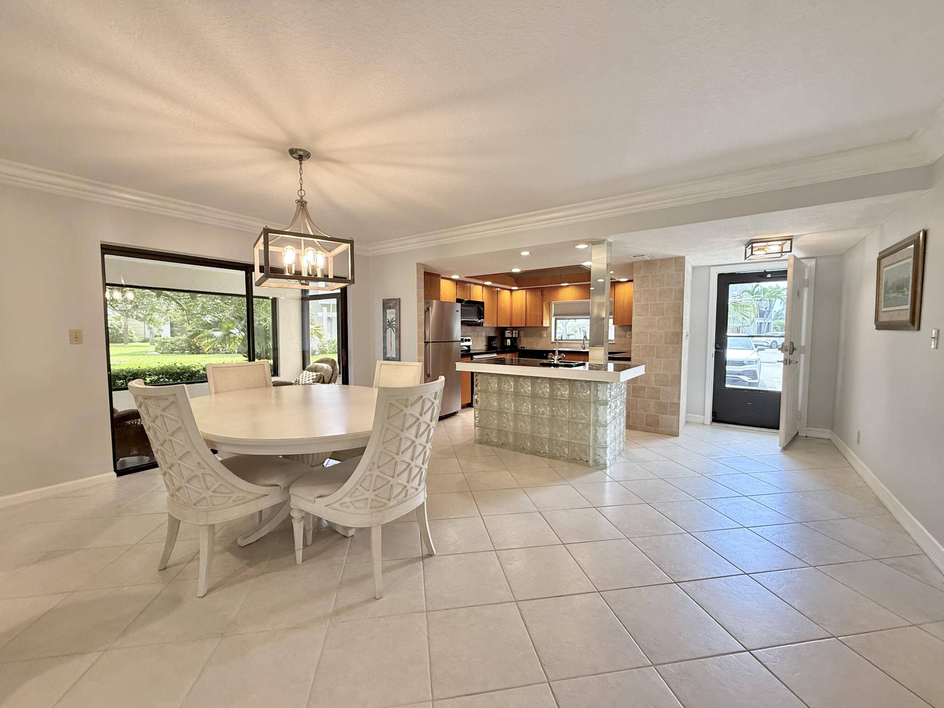 Jupiter, FL 33477,401 Clubhouse CIR 401a