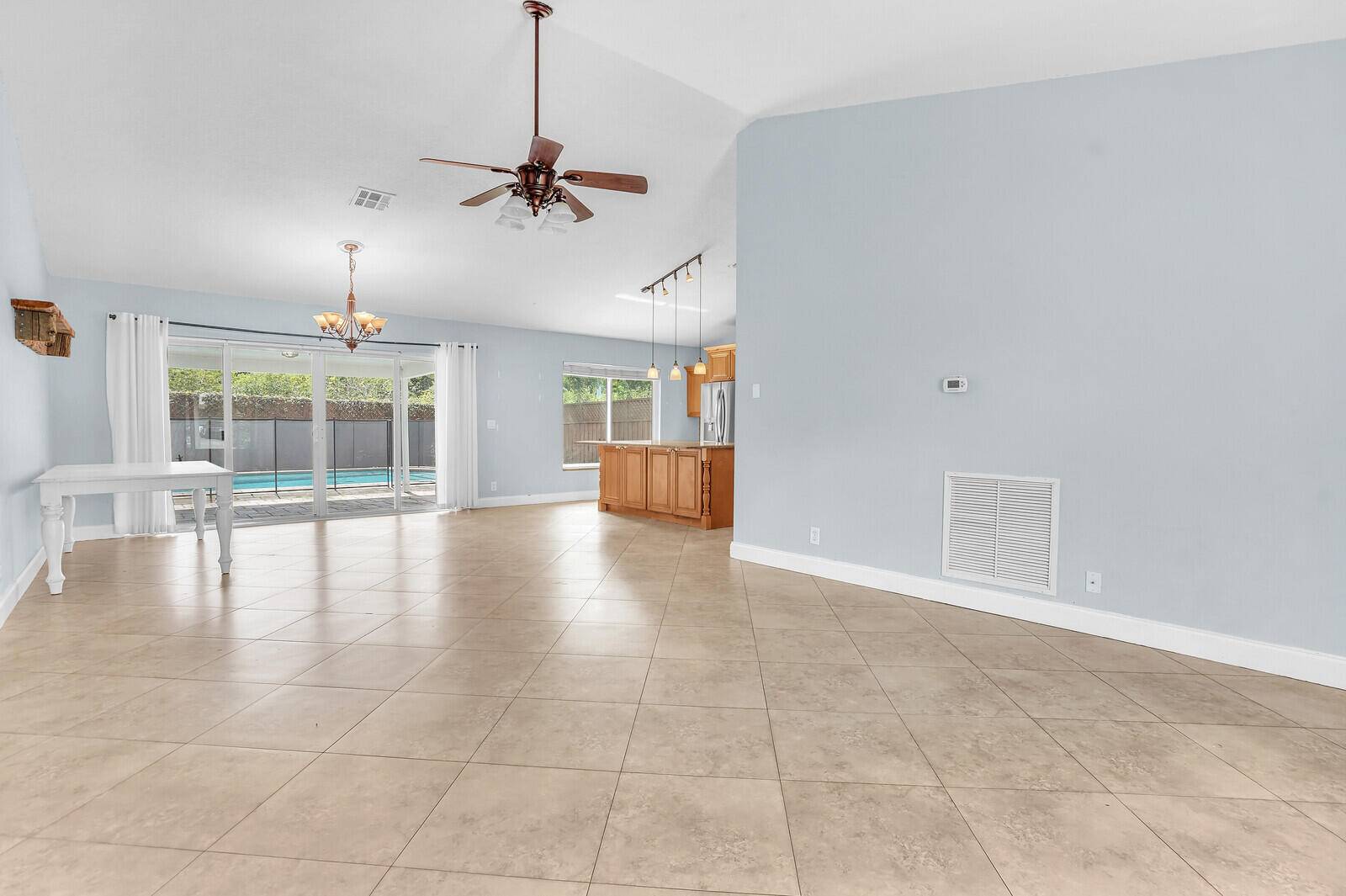 Delray Beach, FL 33484,5040 Oak Hill RD