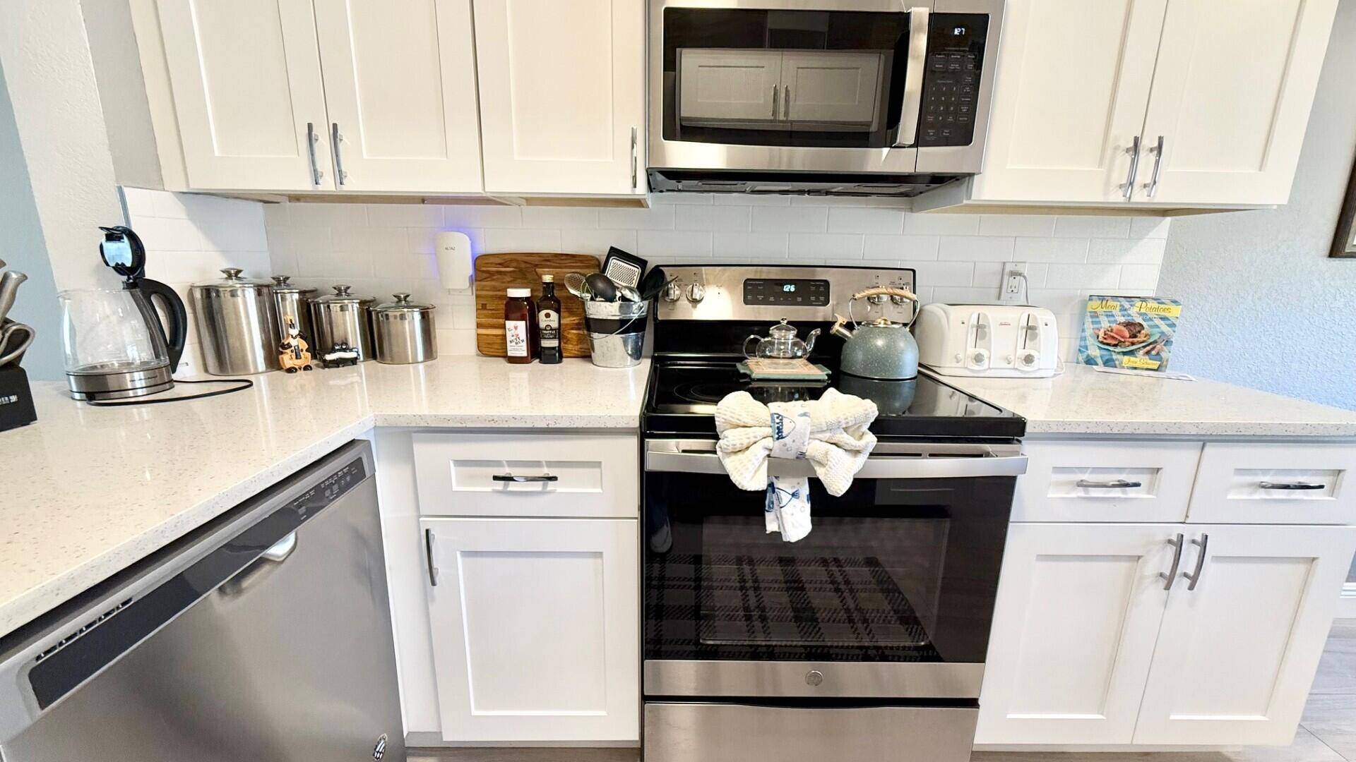 Lake Worth, FL 33467,4692 E Lucerne Lakes BLVD 103