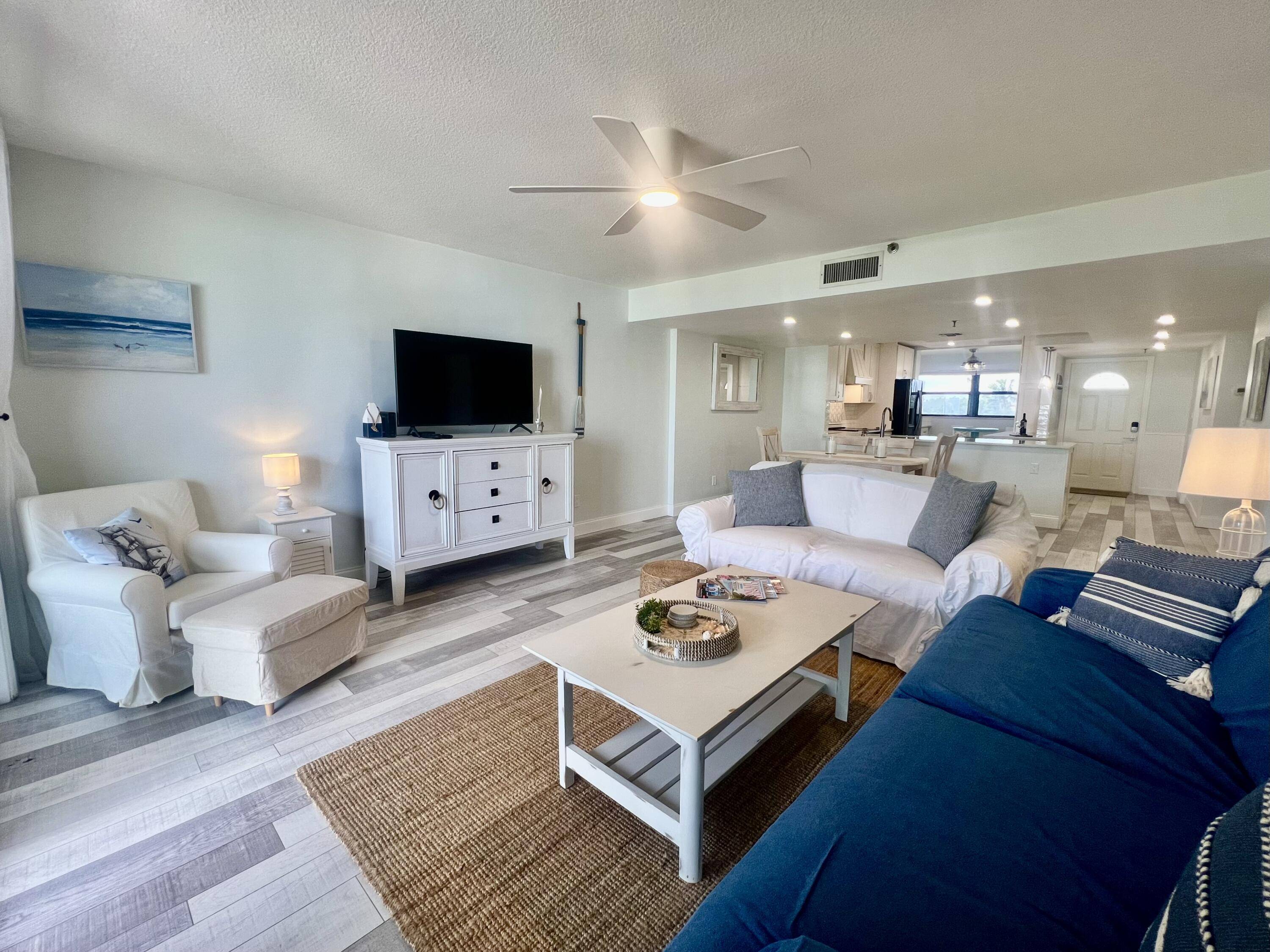 Hutchinson Island, FL 34949,355 S Ocean DR 303