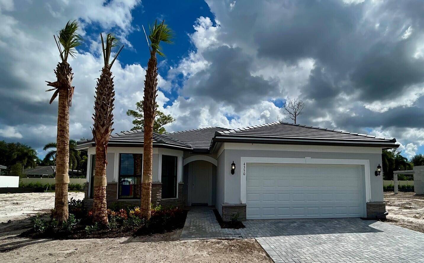 Lake Worth, FL 33467,4350 Sipora CT Mystique 40