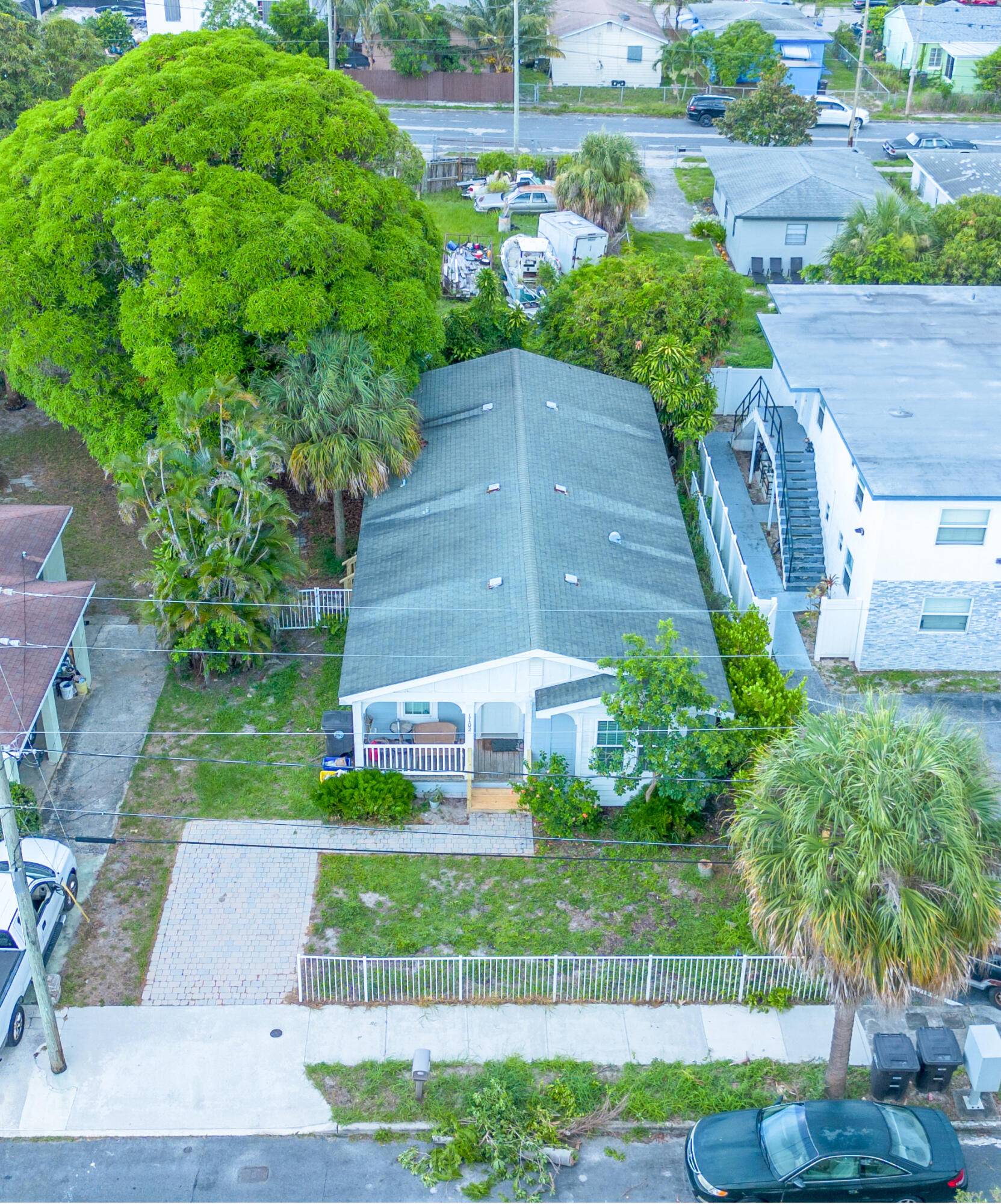 West Palm Beach, FL 33407,1102 19th ST