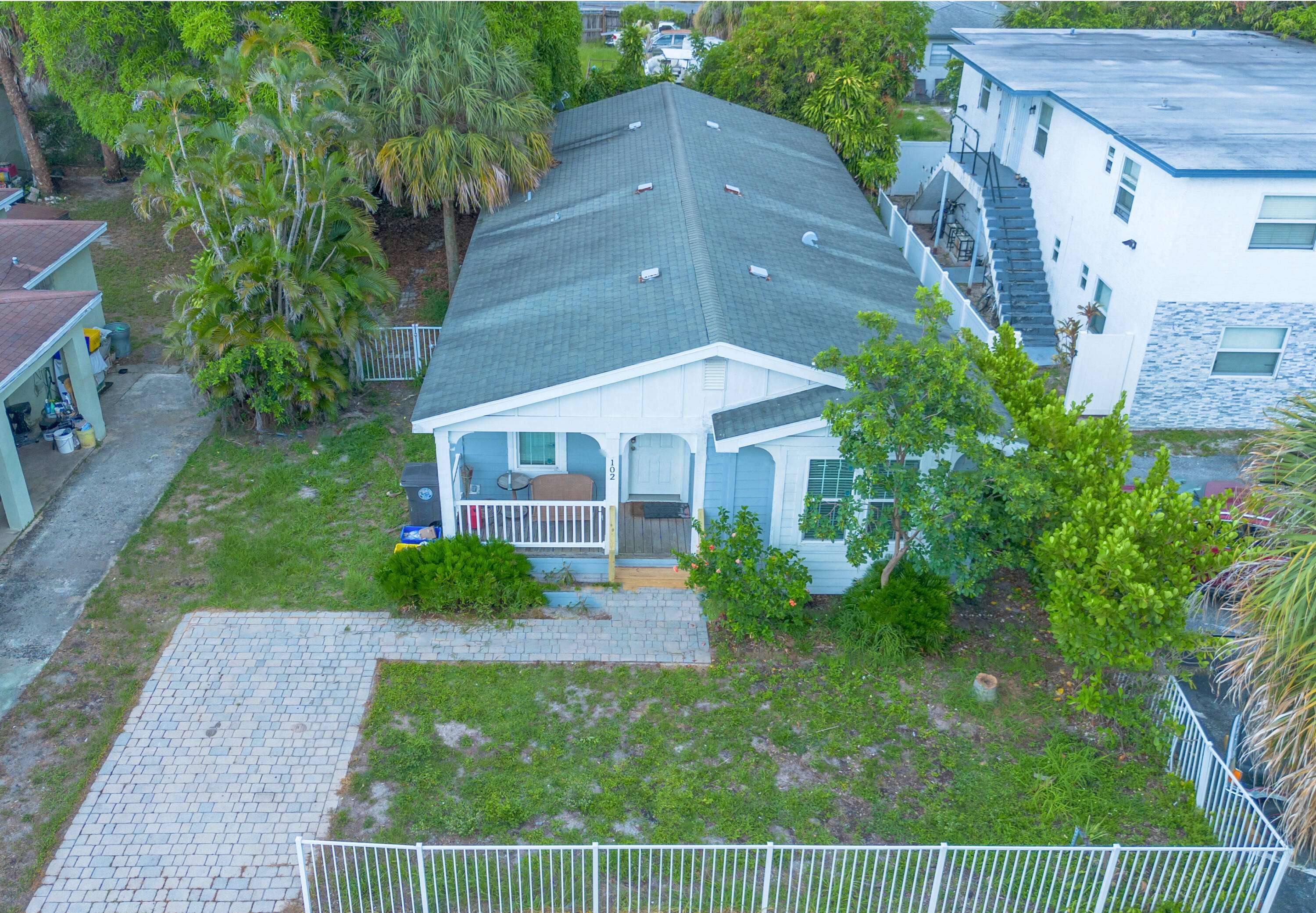 West Palm Beach, FL 33407,1102 19th ST