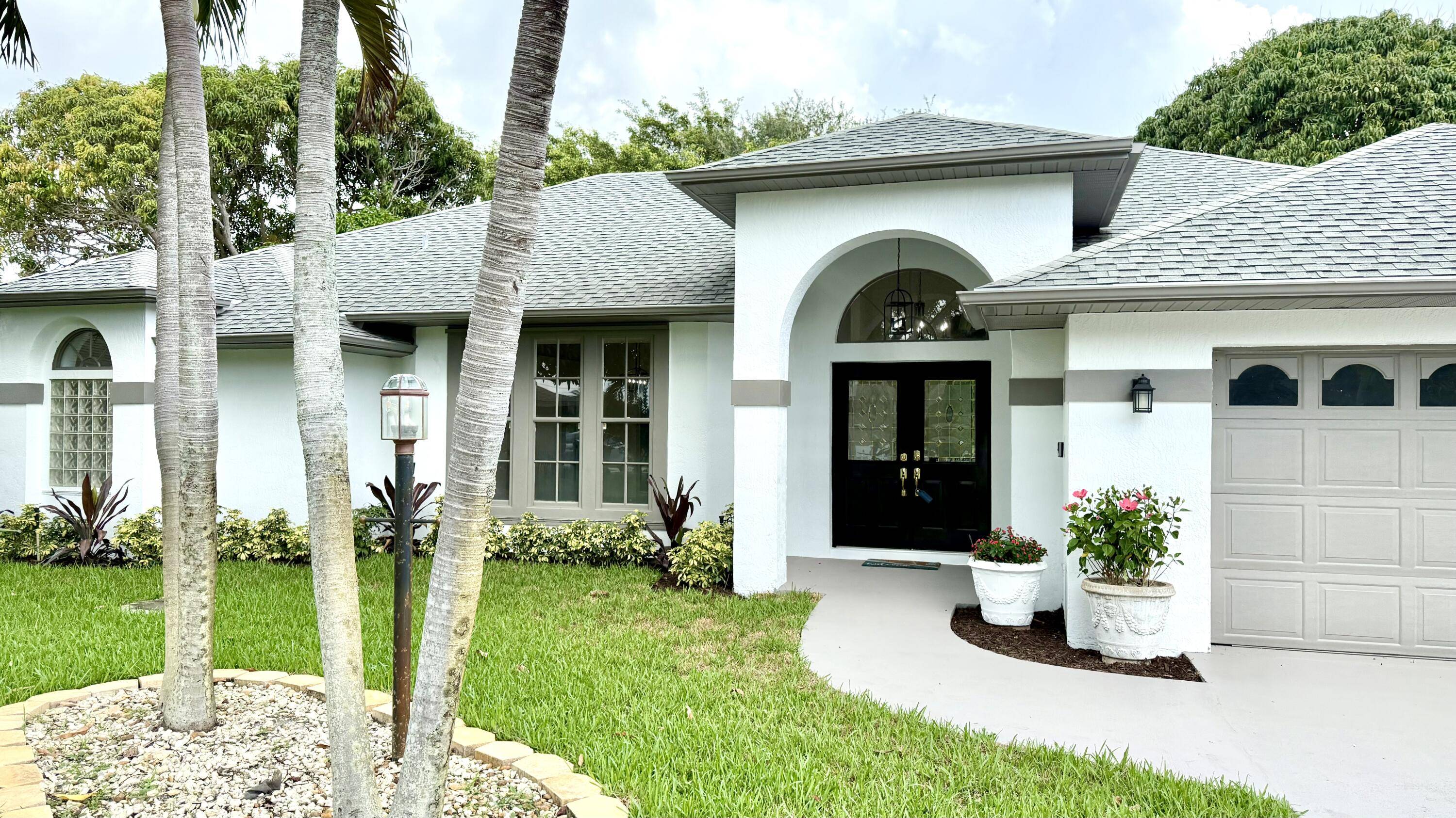 Port Saint Lucie, FL 34952,2707 SE Rawlings RD