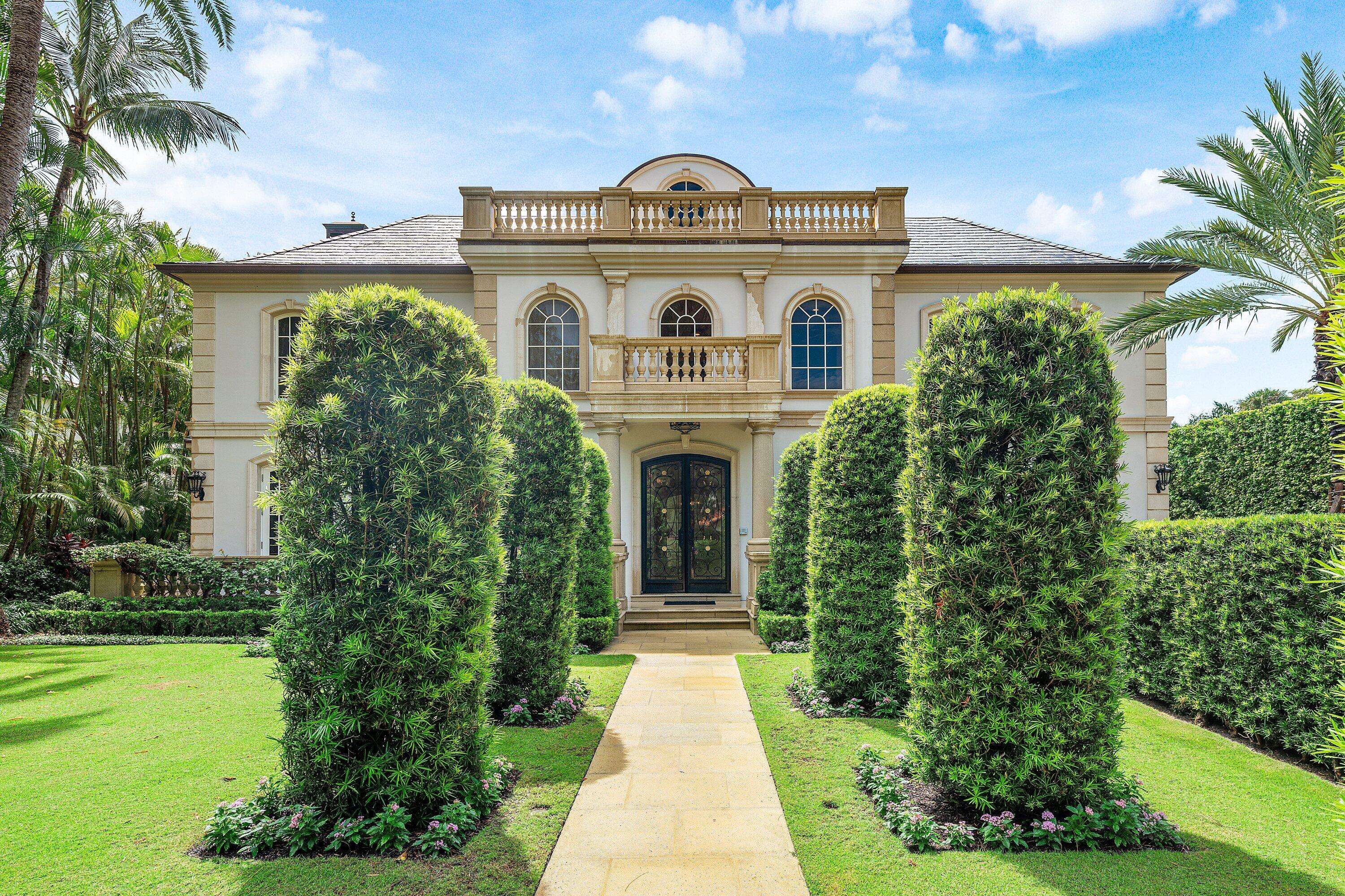 Palm Beach, FL 33480,242 Wells RD
