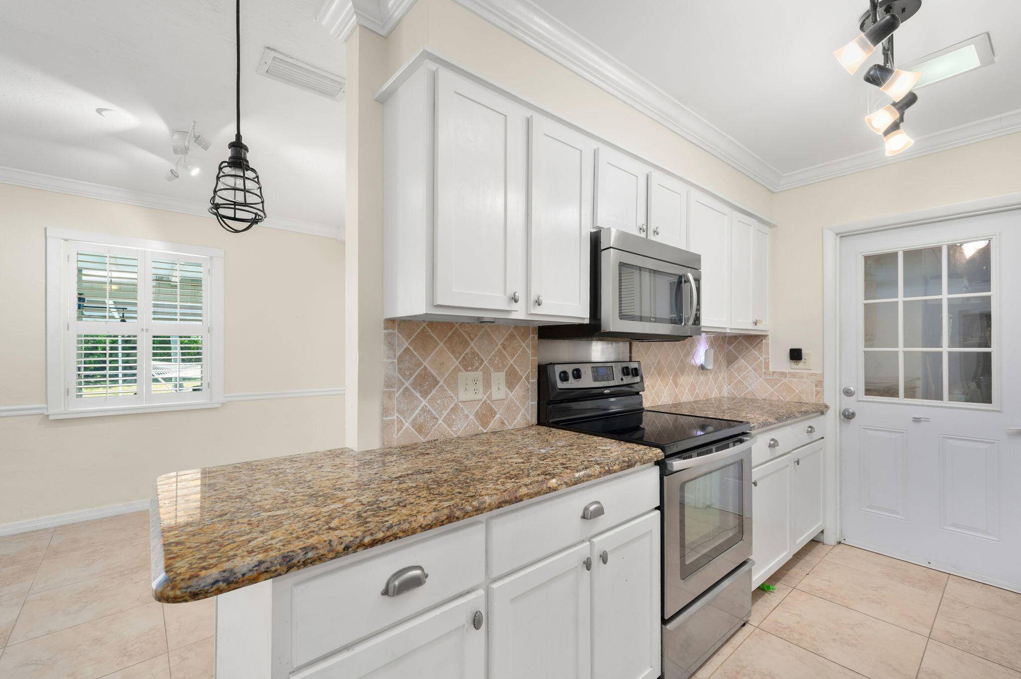 Port Saint Lucie, FL 34952,3248 SE Monte Vista ST