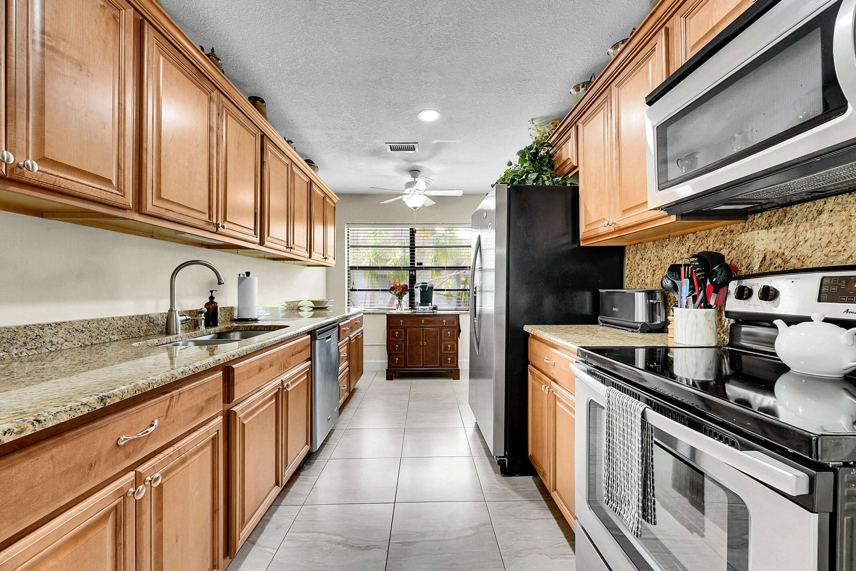 West Palm Beach, FL 33415,1662 Granfern AVE