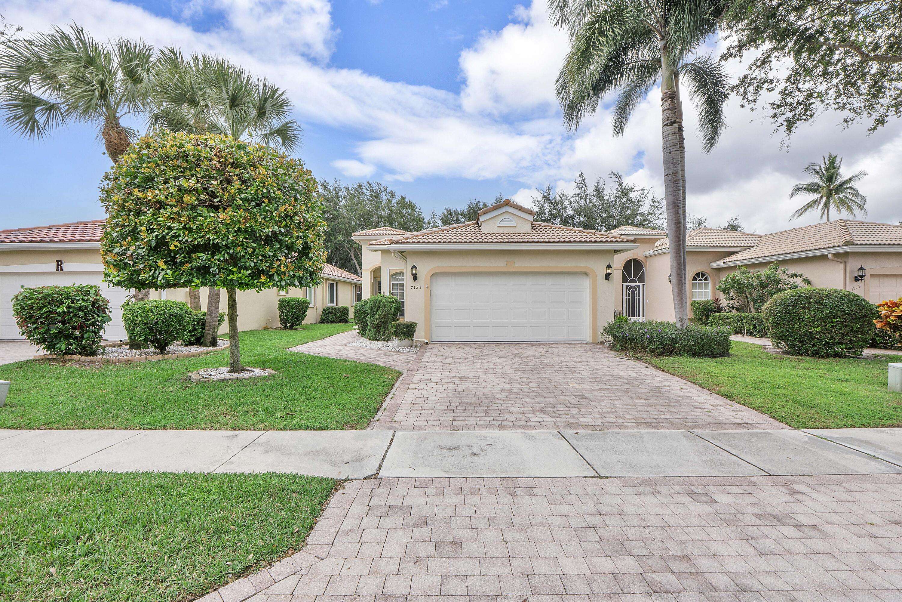 Delray Beach, FL 33446,7123 Via Genova