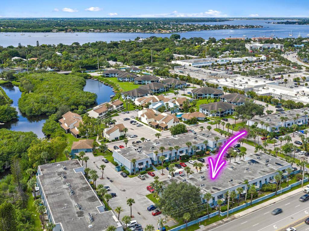Stuart, FL 34994,950 S Kanner Hwy B-24