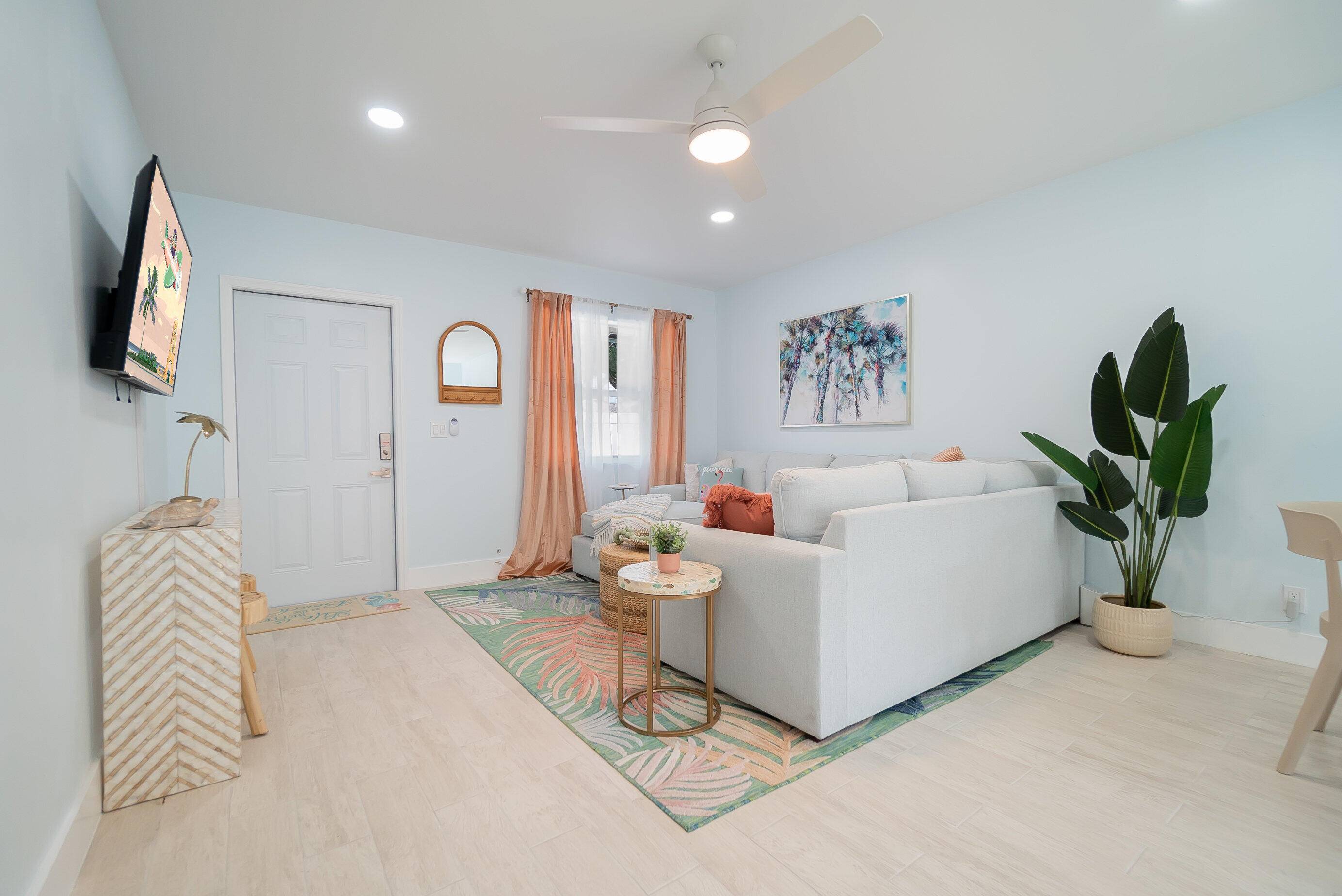 West Palm Beach, FL 33401,1332 Longwood ST