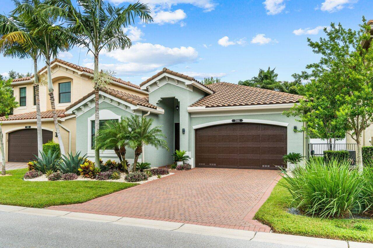 Delray Beach, FL 33446,7891 Blue Tanzanite WAY