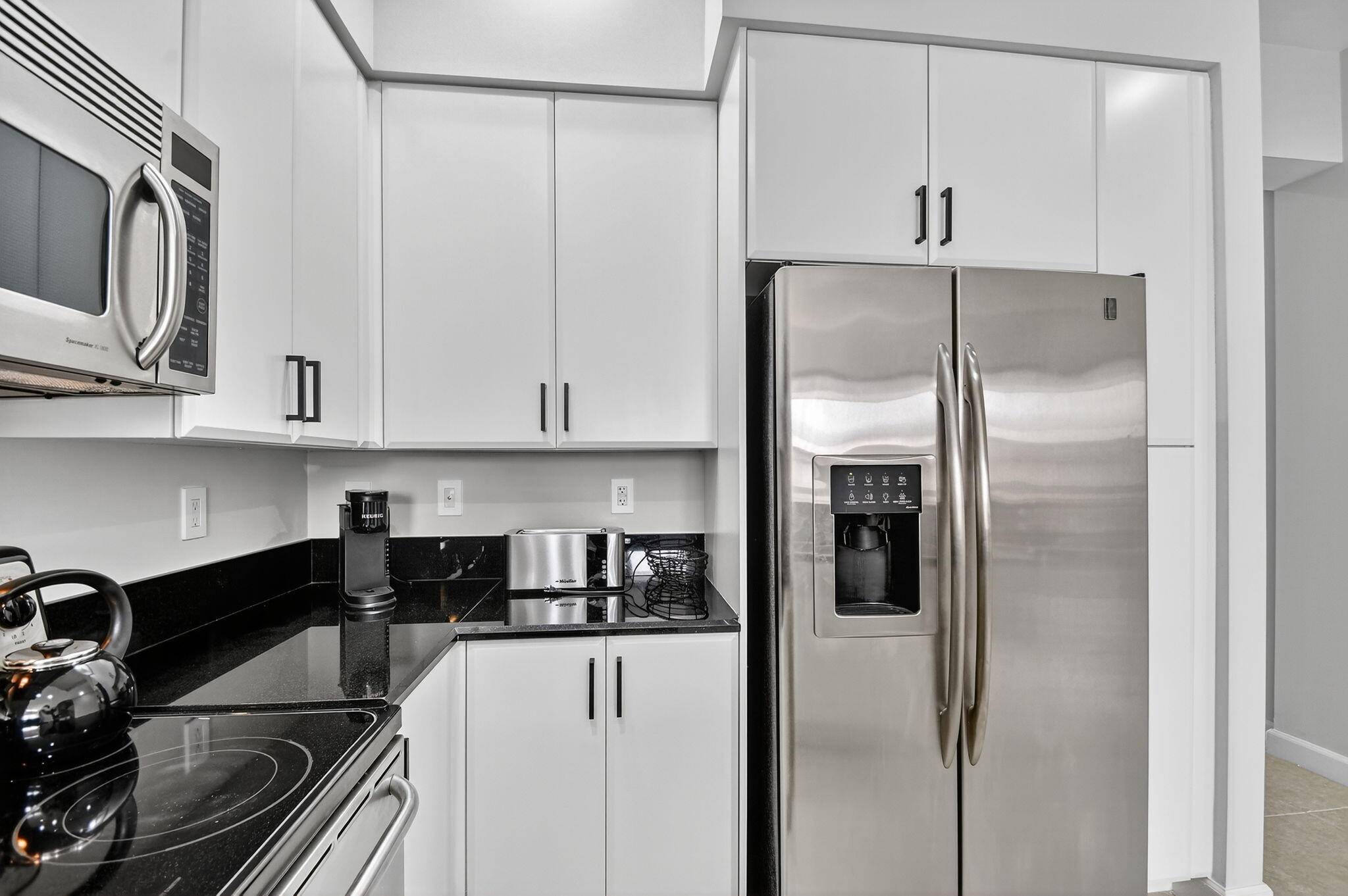 West Palm Beach, FL 33401,801 S Olive AVE 408