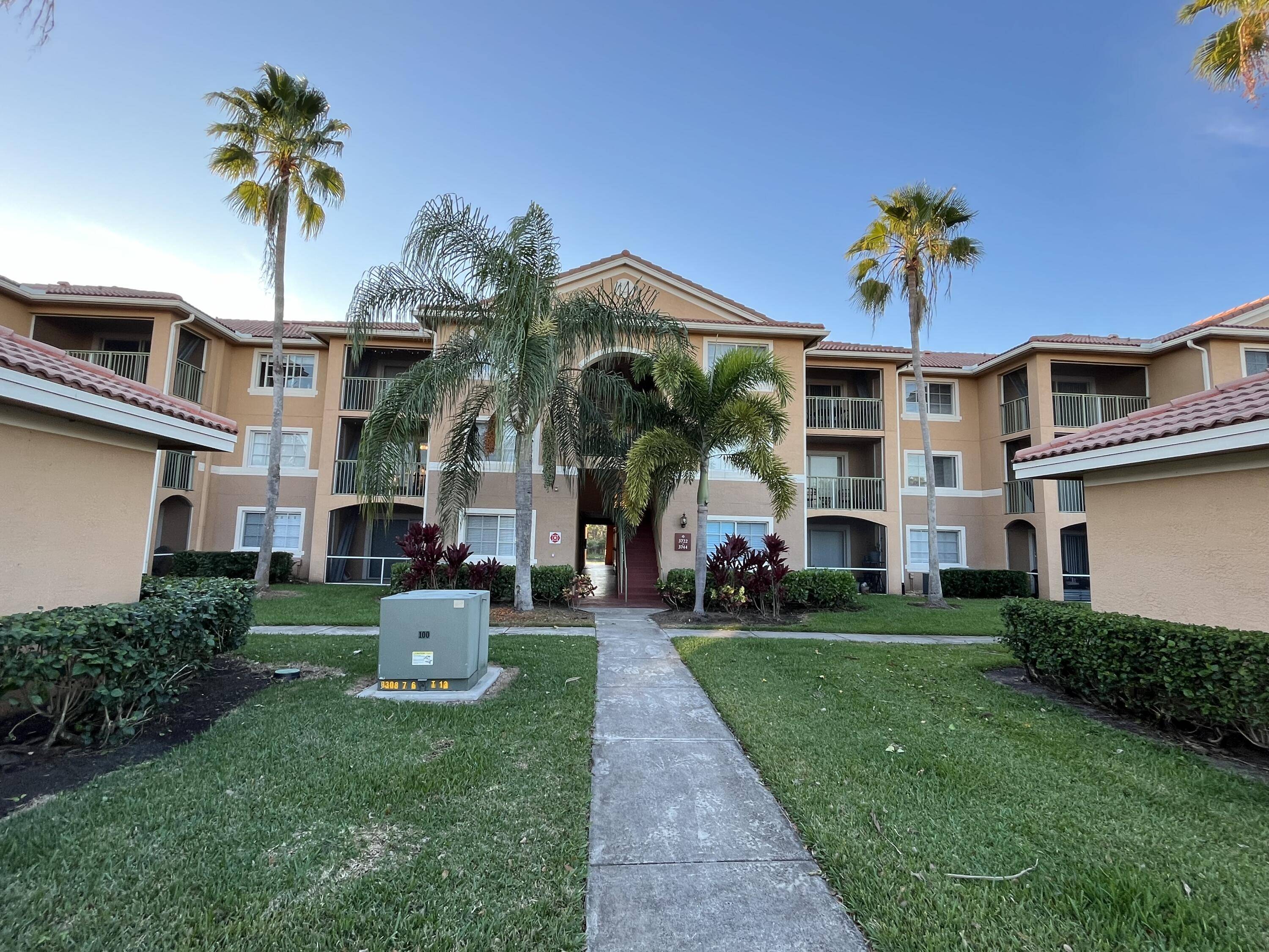 Jensen Beach, FL 34957,3736 NW Mediterranean LN 208