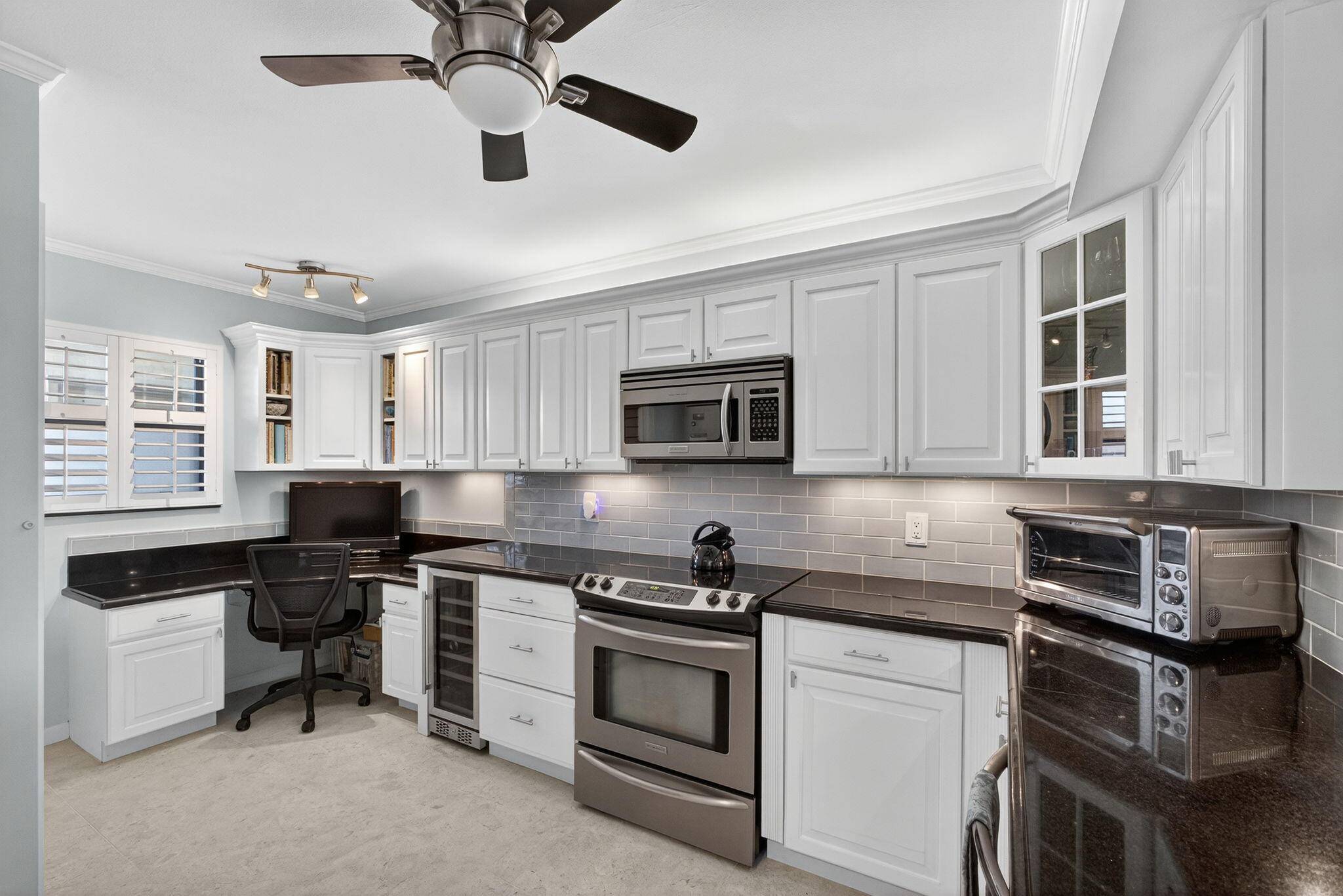 Jupiter, FL 33477,300 N Highway A1a C-405