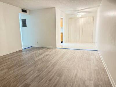 West Palm Beach, FL 33417,27 Golfs Edge H