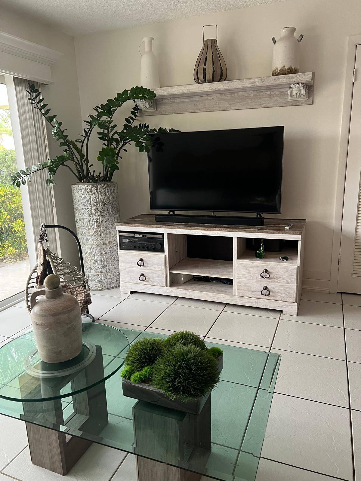 West Palm Beach, FL 33415,5780 W Fernley DR 138