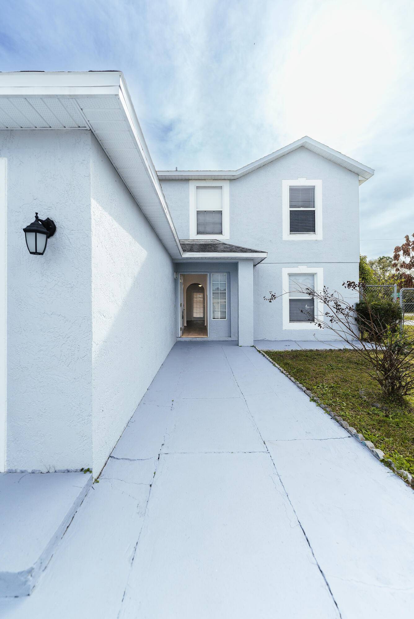 Kissimmee, FL 34758,945 Gateshead CT