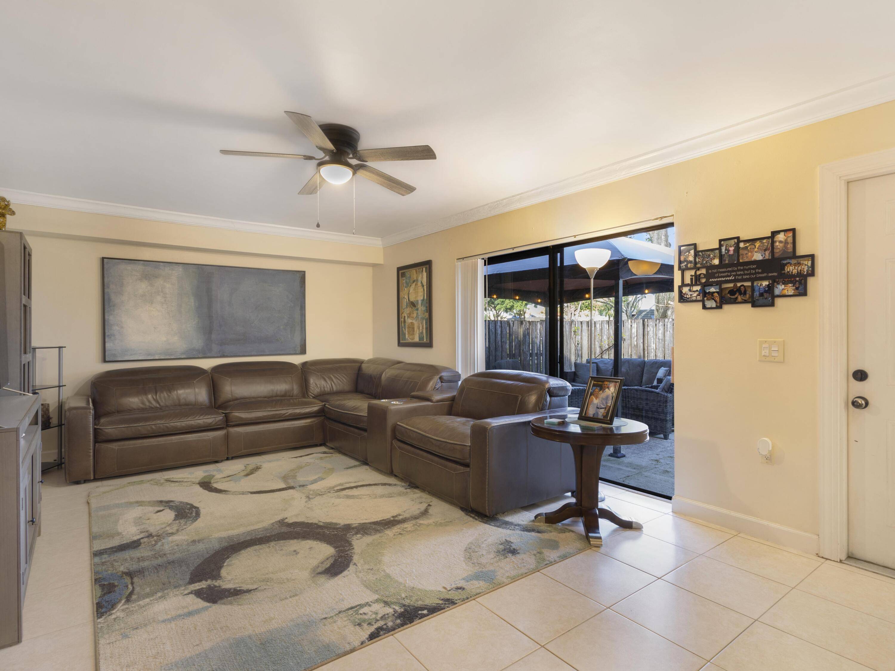 West Palm Beach, FL 33407,3231 32nd WAY