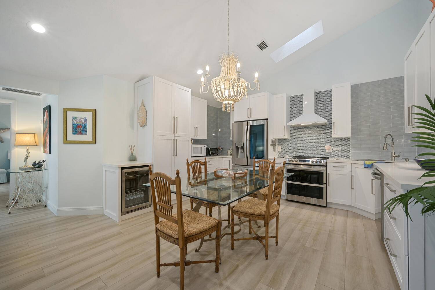 Jupiter, FL 33477,1801 S Us Highway 1 6a