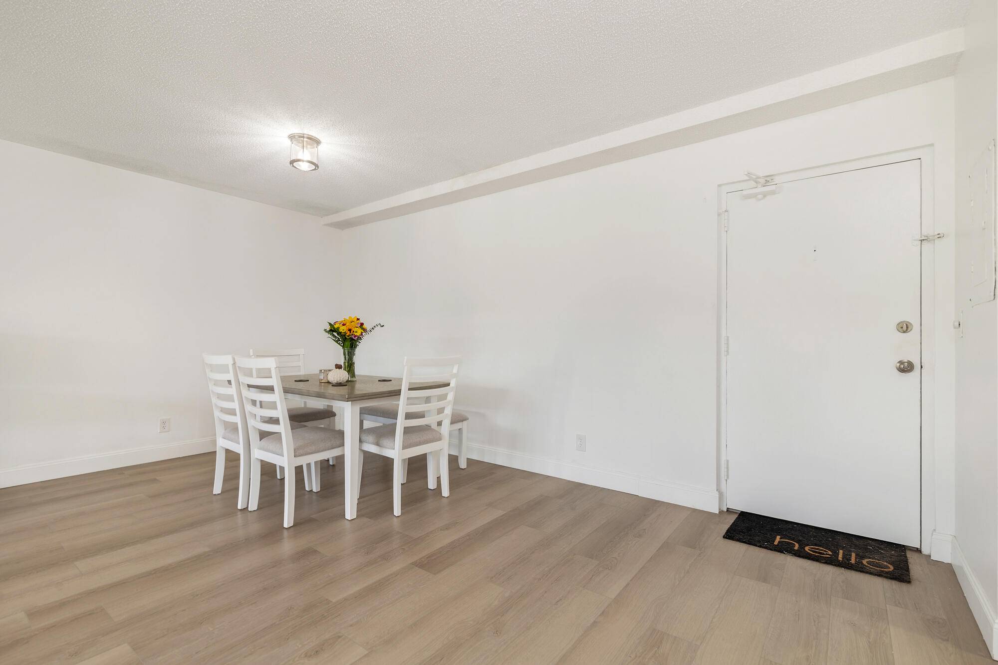 West Palm Beach, FL 33409,505 Spencer DR 207