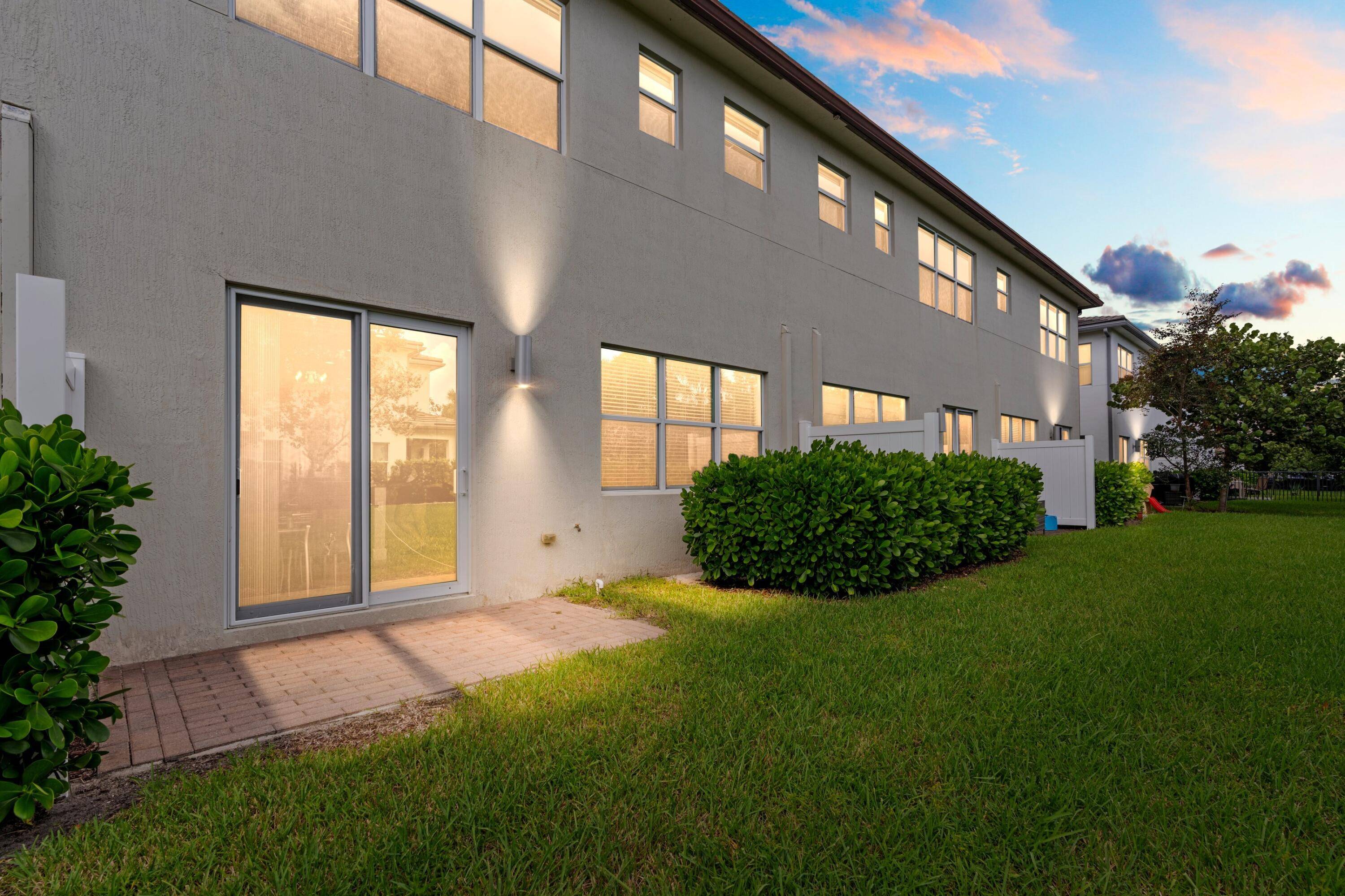 Lake Worth, FL 33467,9040 Kingsmoor WAY
