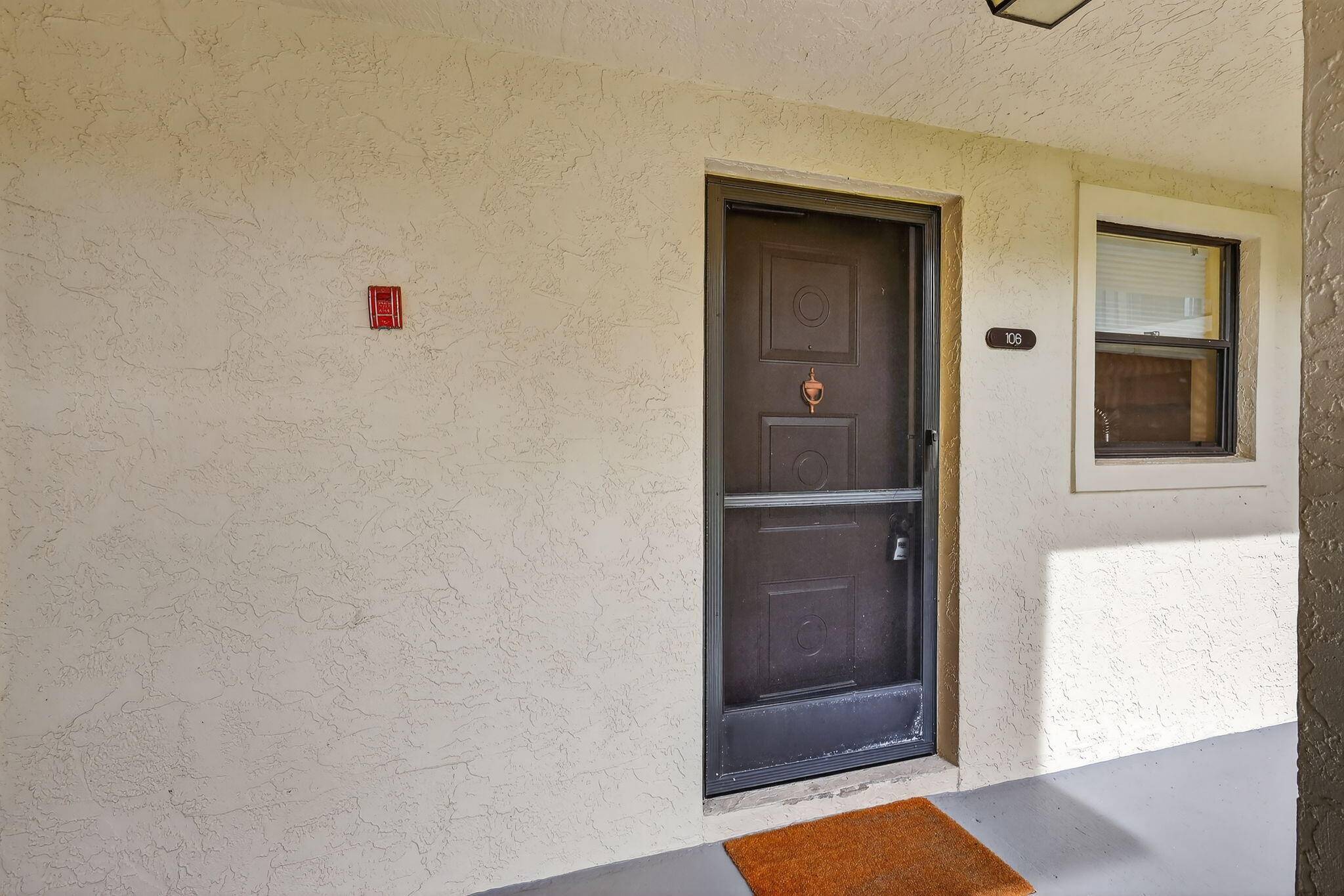 Stuart, FL 34997,181 SW South River DR 106