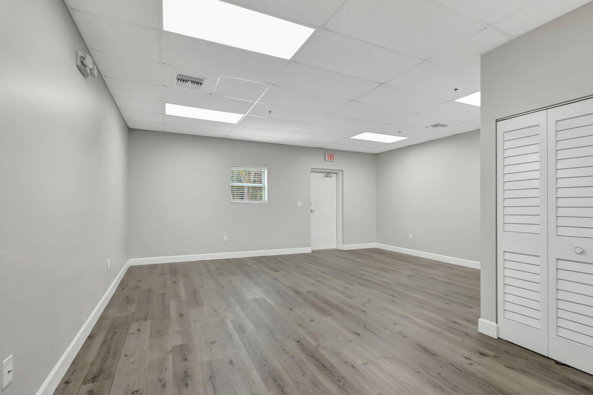 Fort Pierce, FL 34982,3801 Oleander AVE 3801