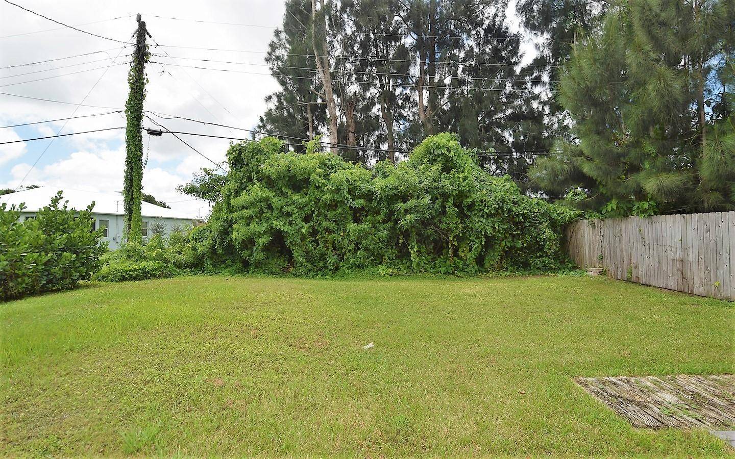 Palm City, FL 34990,976 SW 34th TER