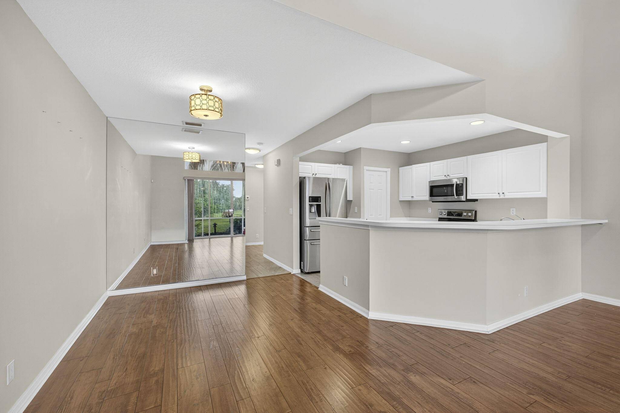 Palm Beach Gardens, FL 33410,10129 N Military TRL