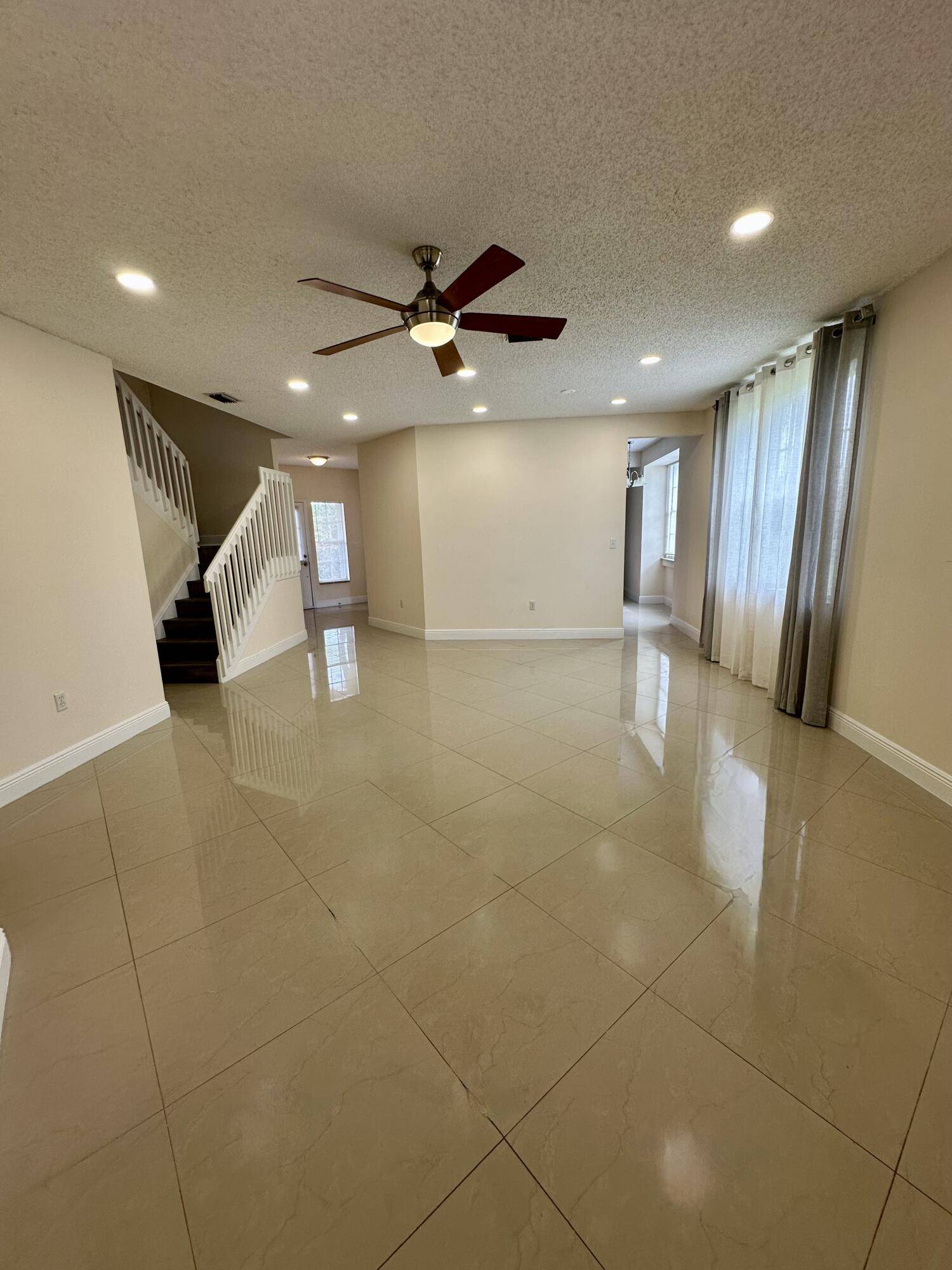 Boca Raton, FL 33428