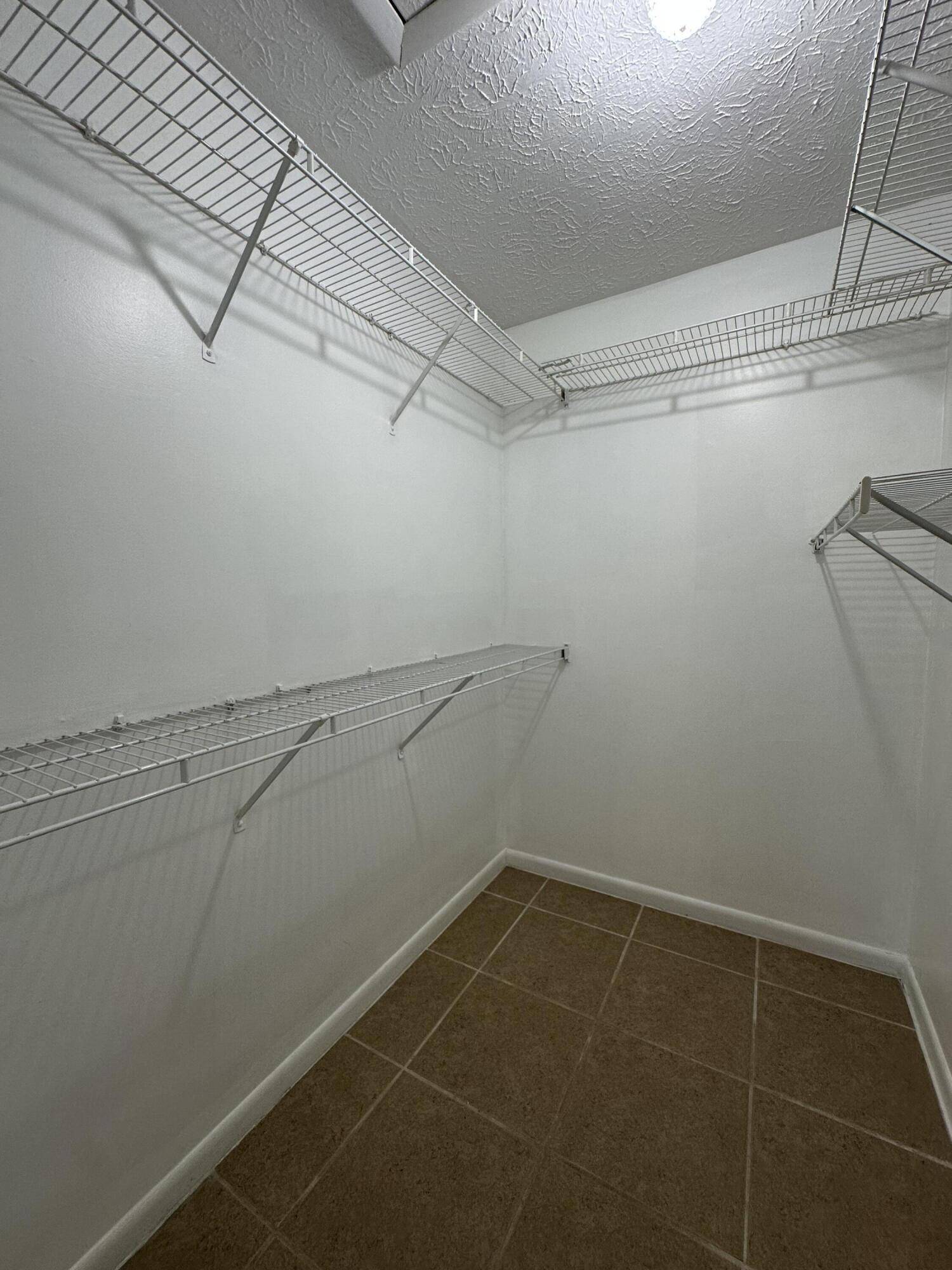 Port Saint Lucie, FL 34983,1686 SE Trumpet LN