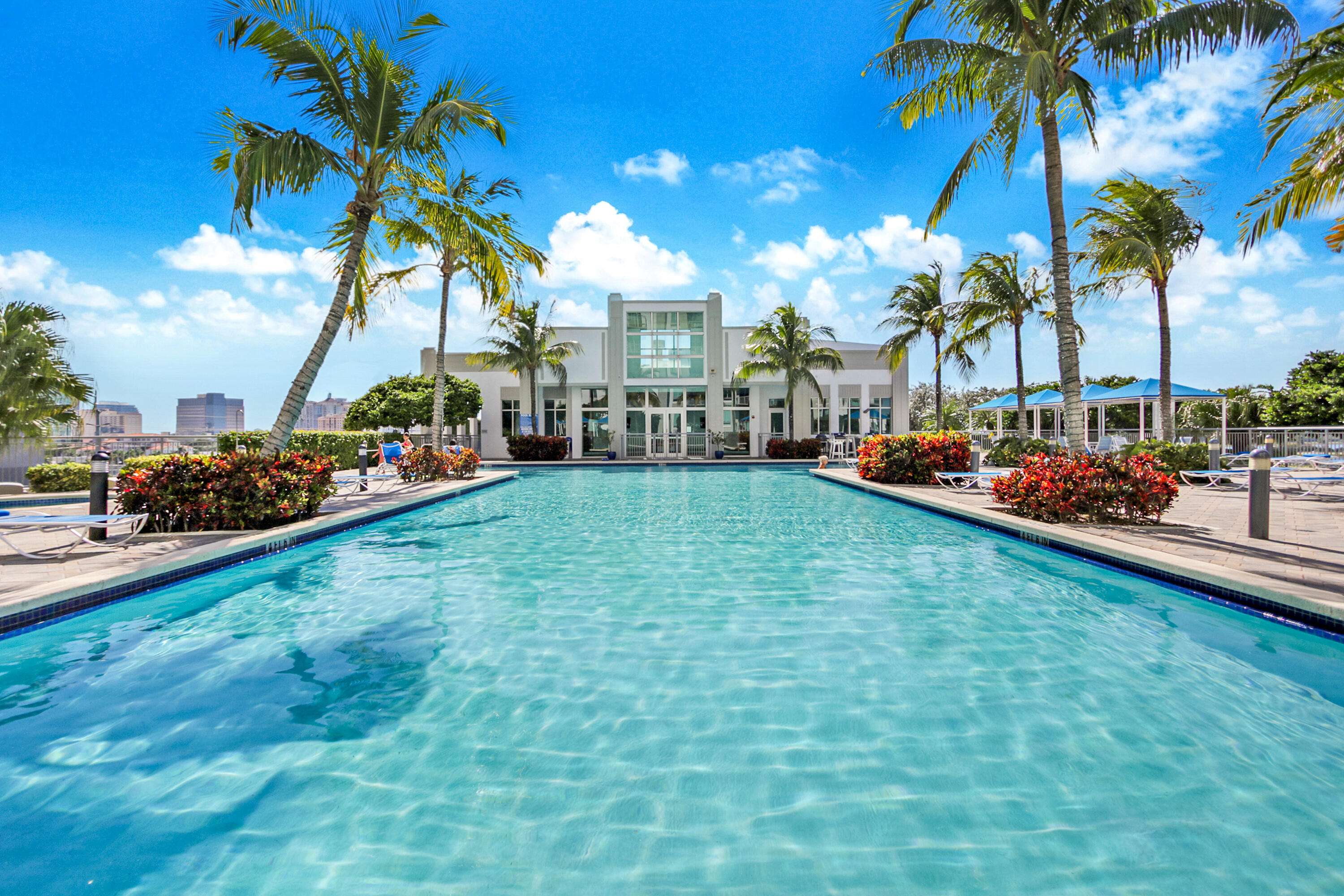 West Palm Beach, FL 33401,300 S Australian AVE 1219