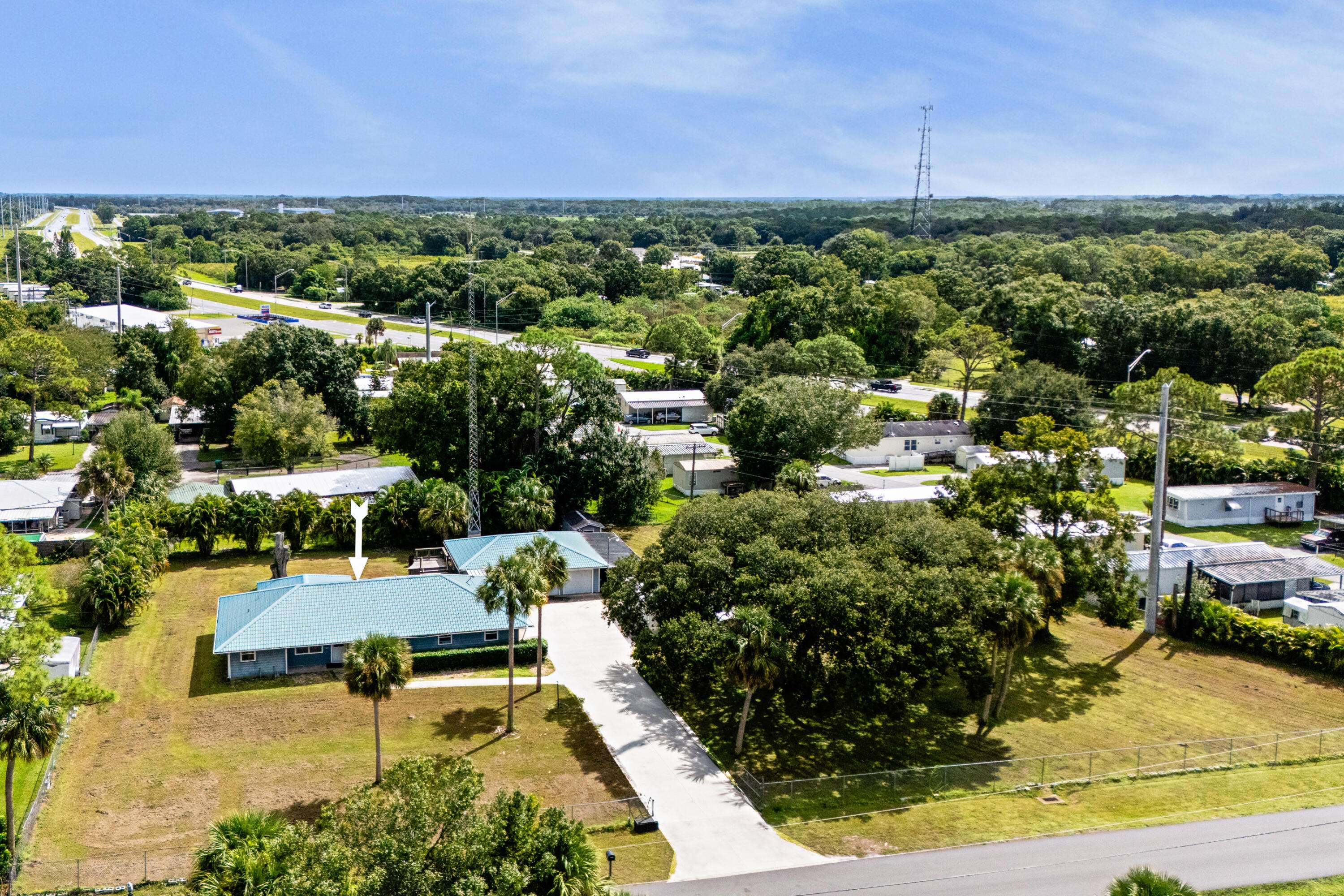 Okeechobee, FL 34972,588 NE 28th AVE