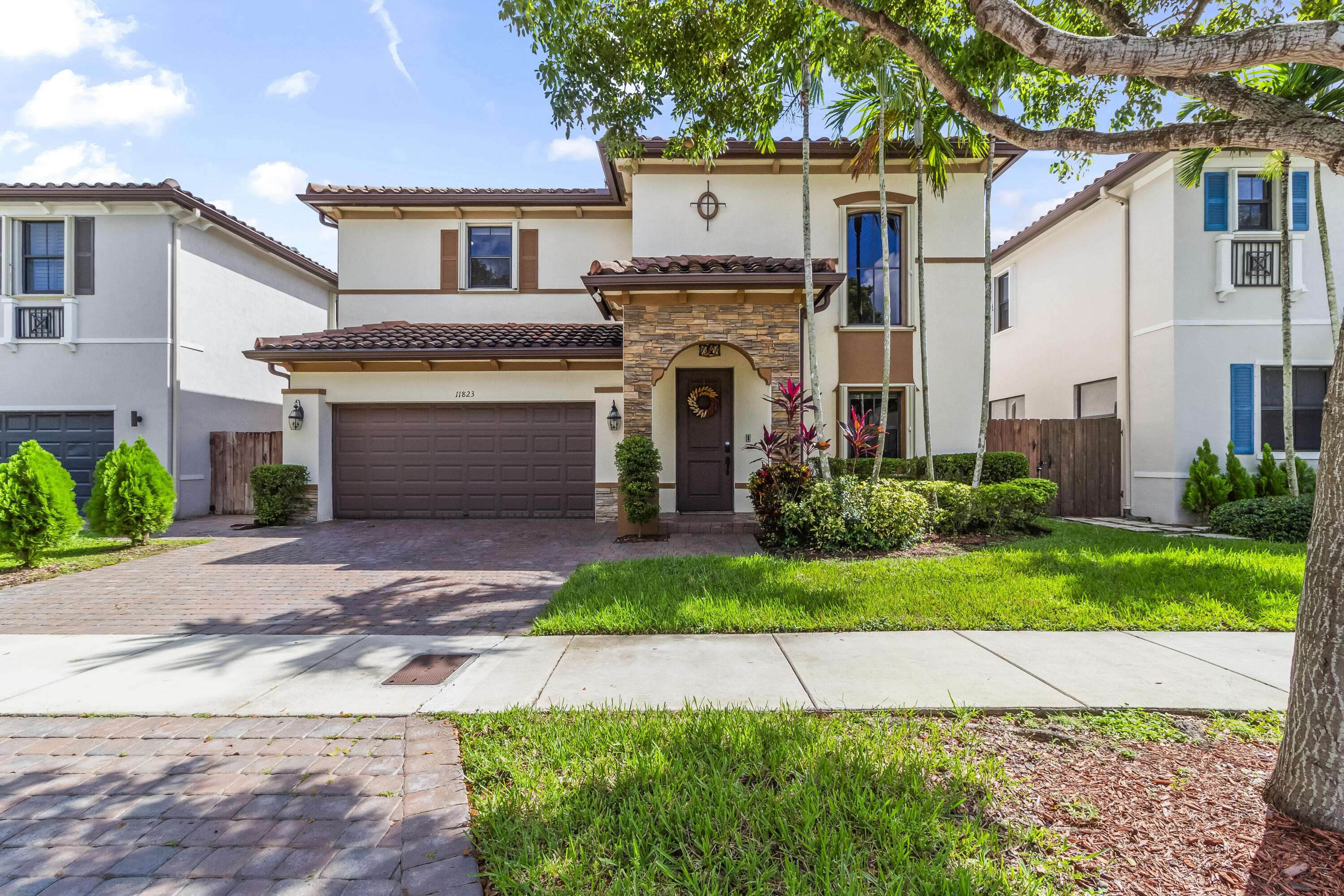 Miami, FL 33196,11823 SW 151st PL