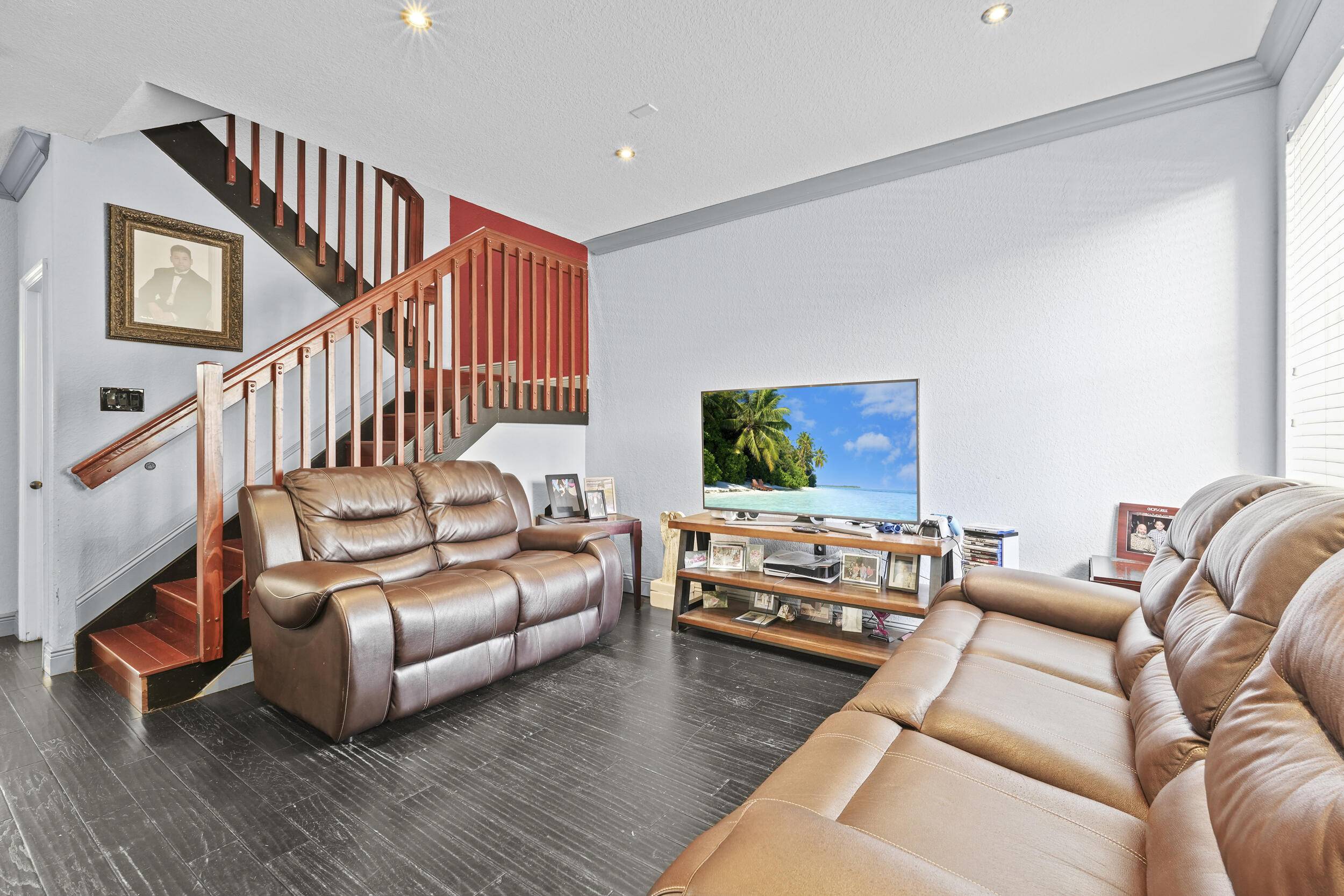 Hialeah, FL 33015,6970 NW 177th ST M103