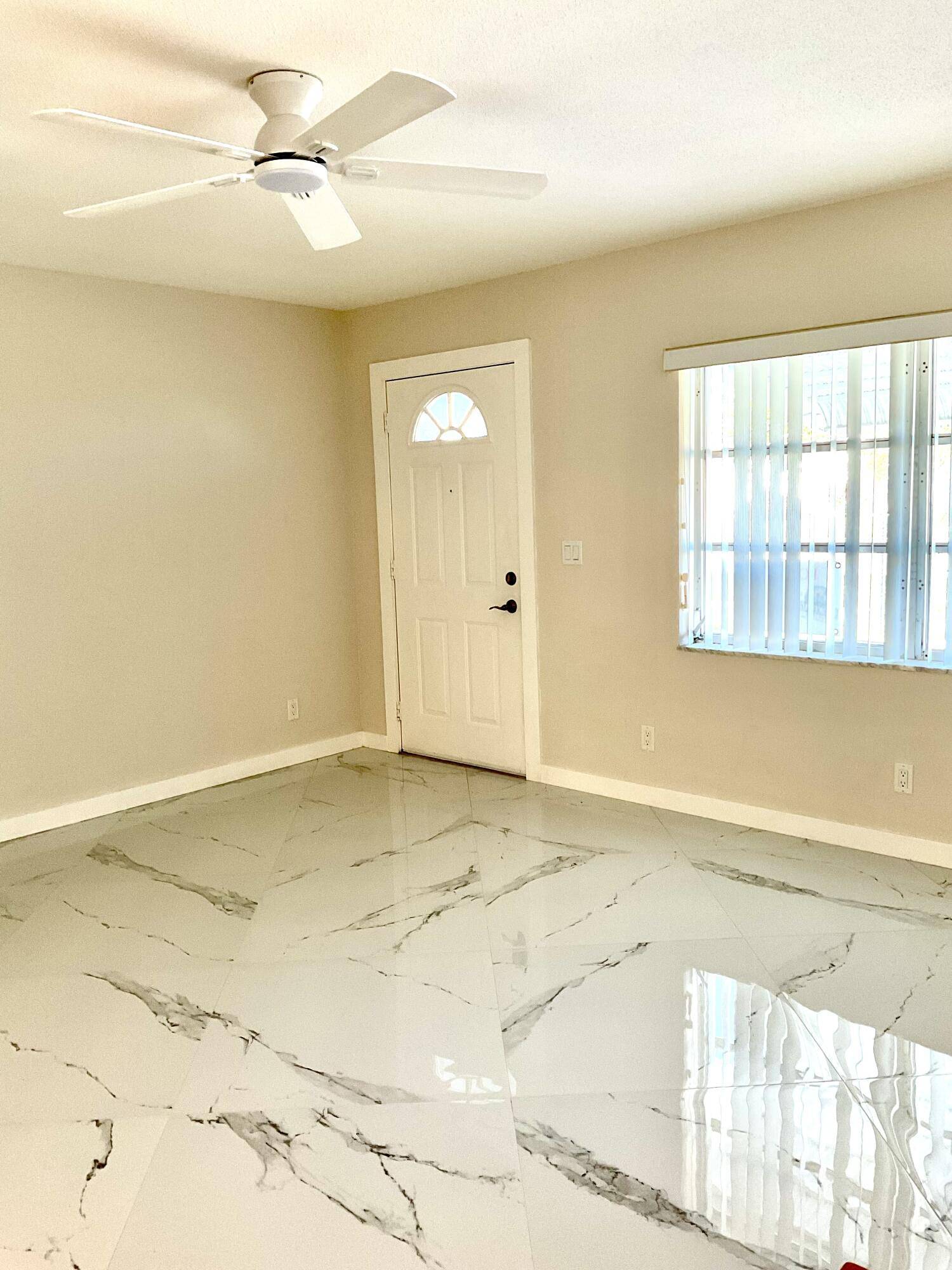 Boynton Beach, FL 33426,116 Leisureville BLVD