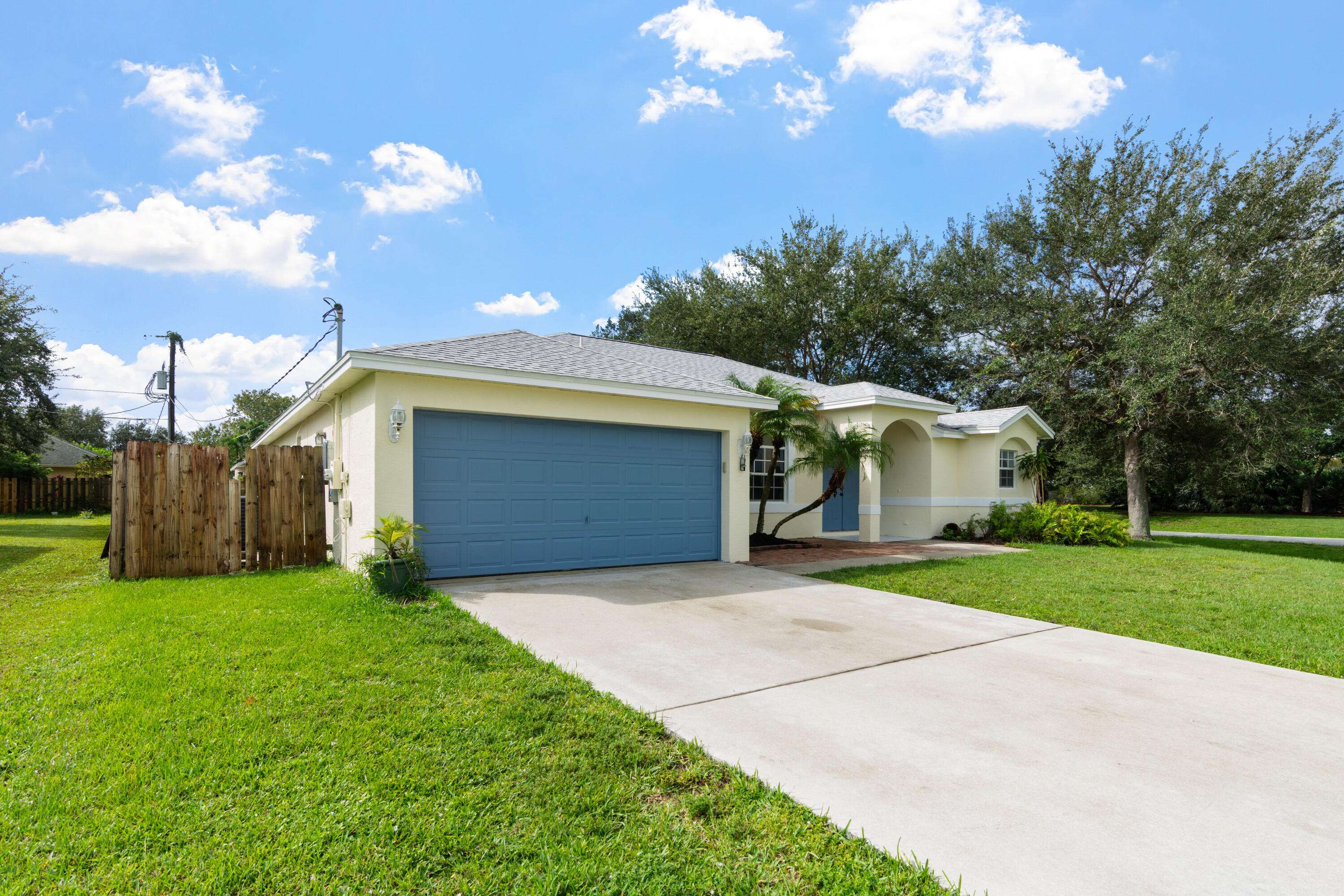 Port Saint Lucie, FL 34952,2430 SE Tiffany AVE