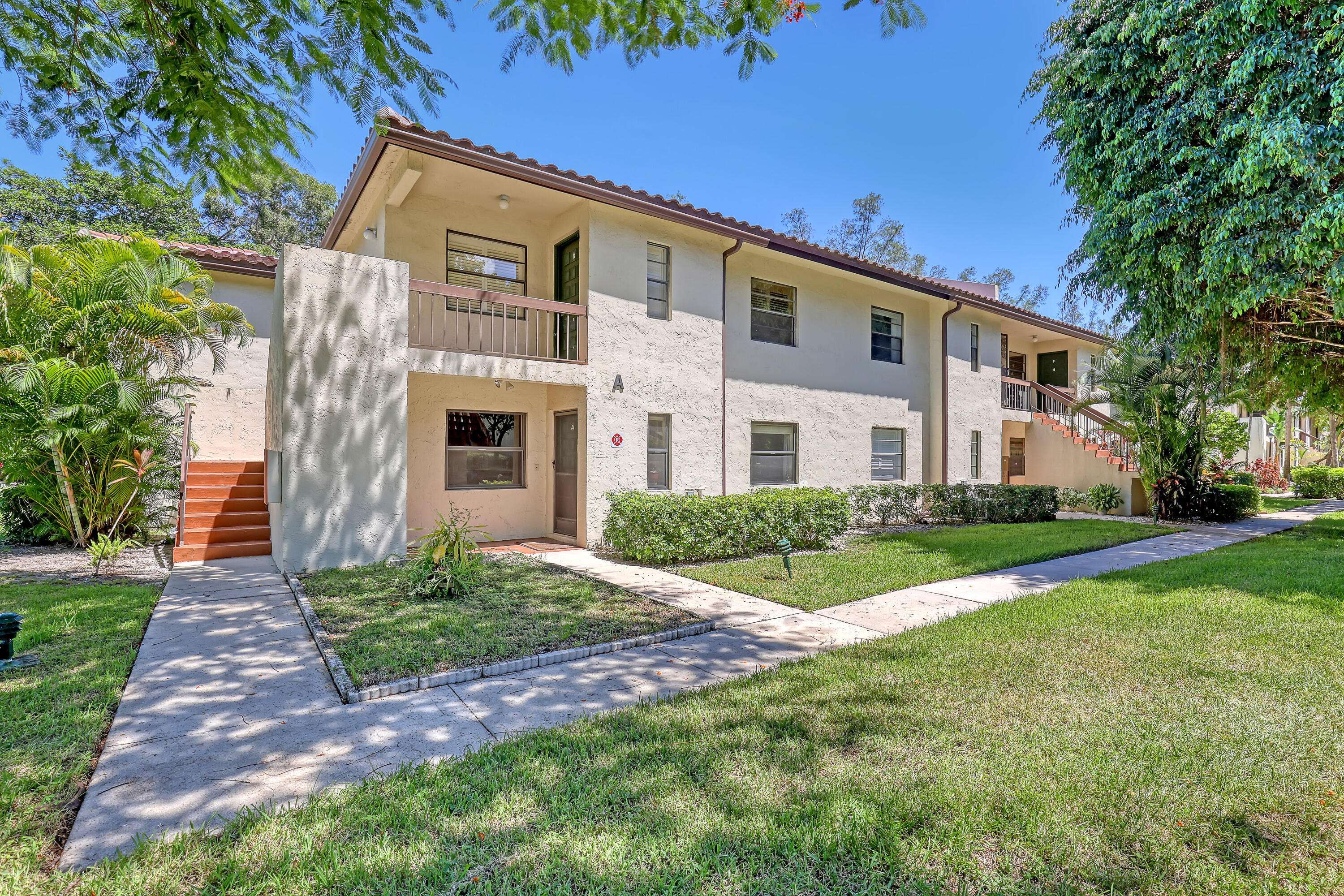 Boca Raton, FL 33433,21662 Arriba Real 44-D