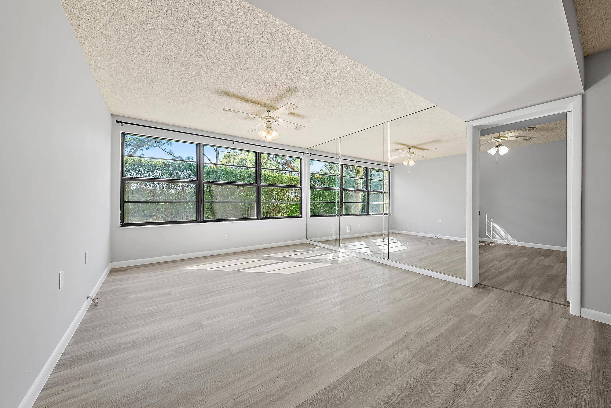 West Palm Beach, FL 33409,3515 Village BLVD 102