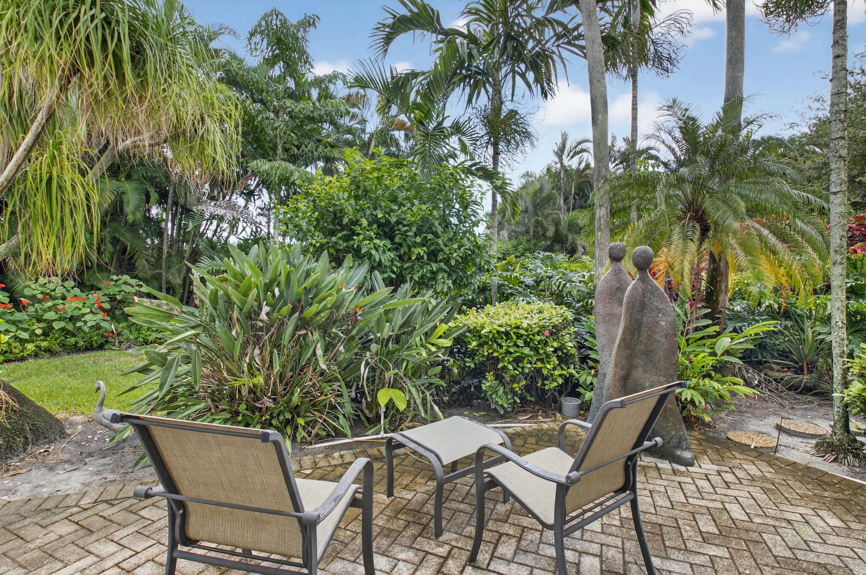 Boca Raton, FL 33434,20432 Woodbridge LN