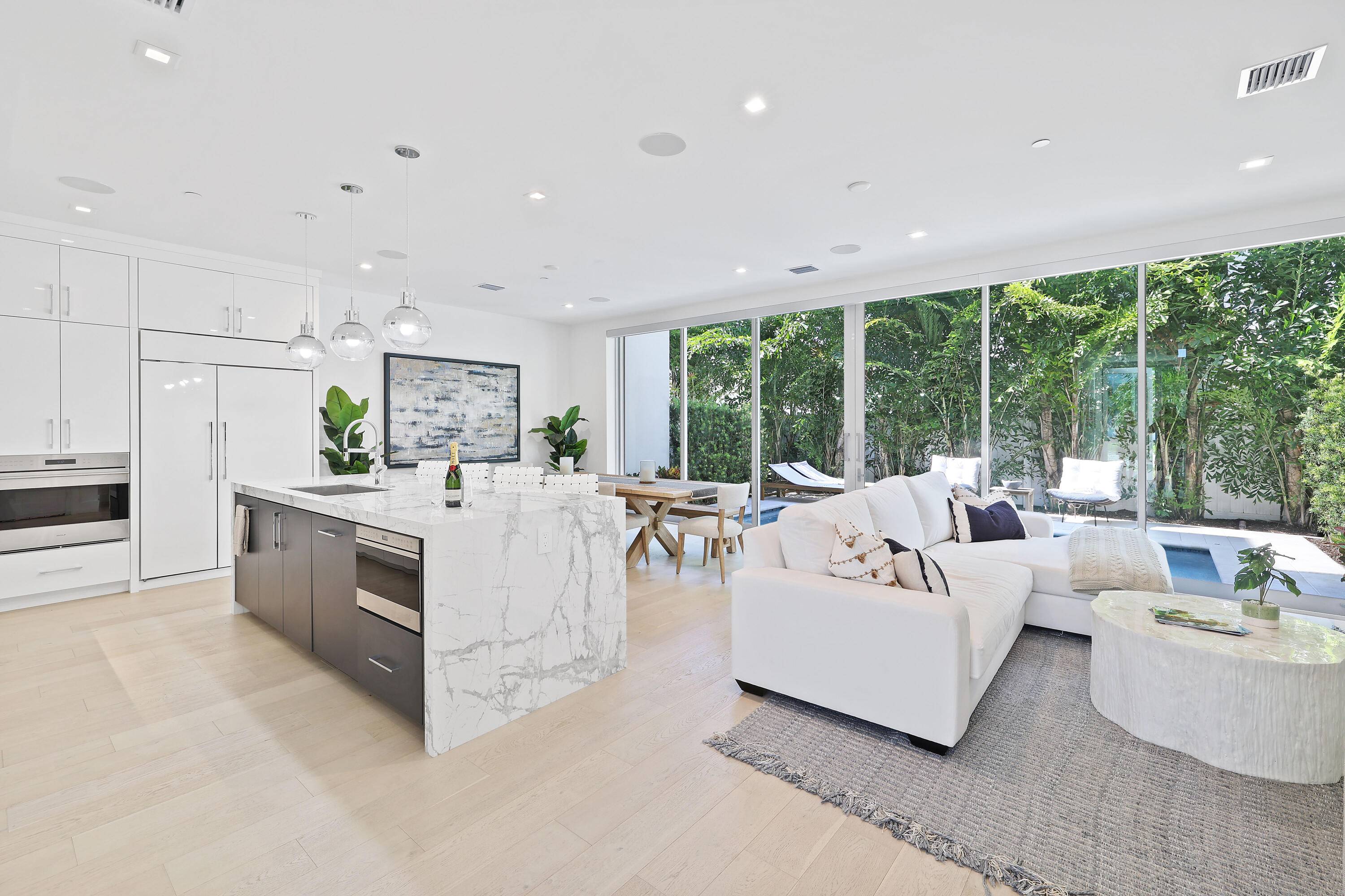 Delray Beach, FL 33483,200 NE 7th AVE 2