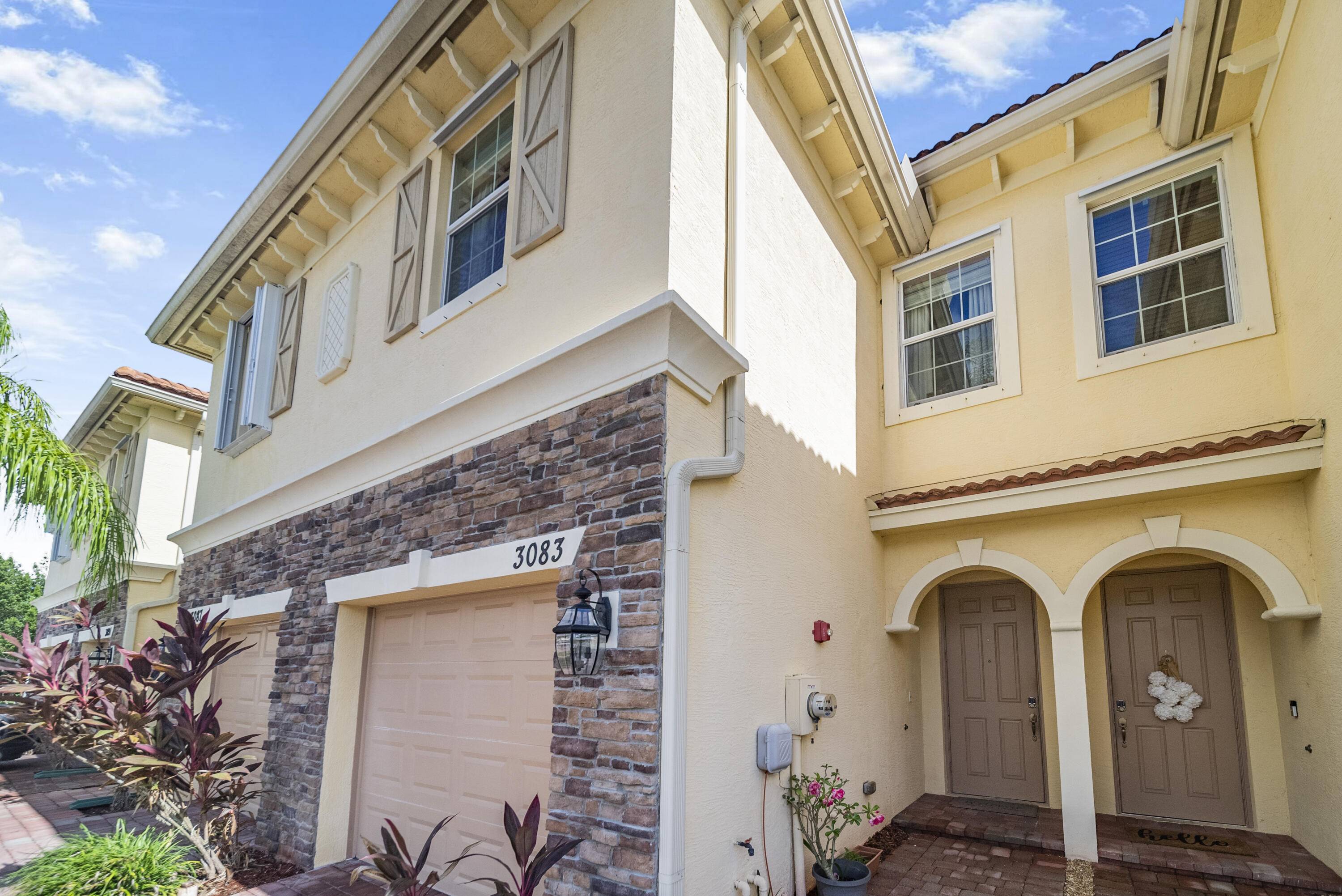 Stuart, FL 34997,3083 SW Otter LN