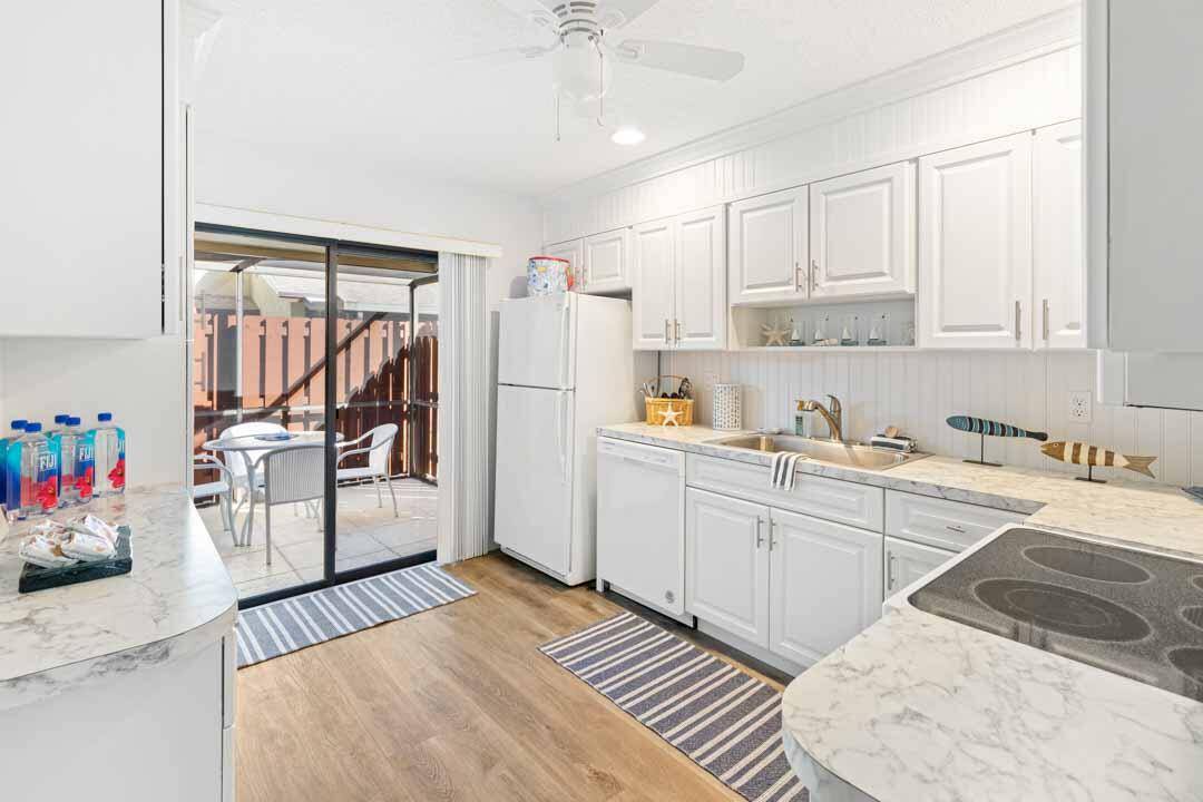 Hobe Sound, FL 33455,8075 SE Villa CIR