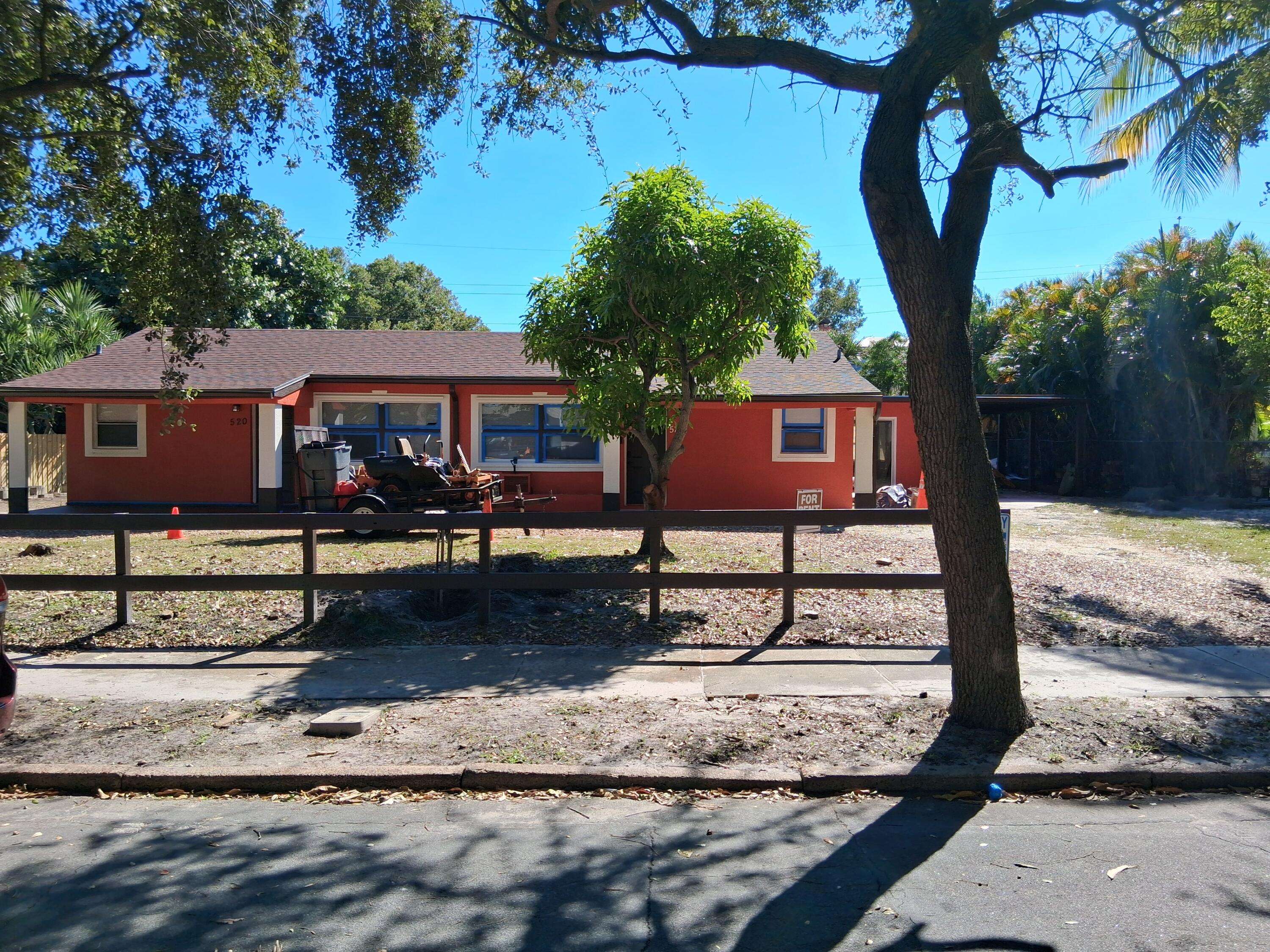 West Palm Beach, FL 33407,522 52 ST